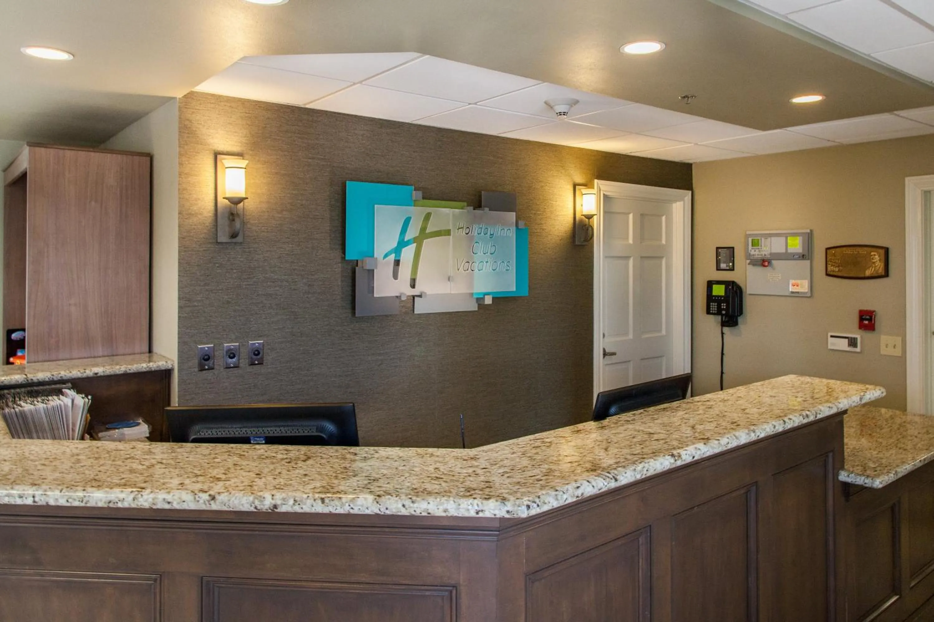 Property building in Holiday Inn Club Vacations Galveston Beach Resort