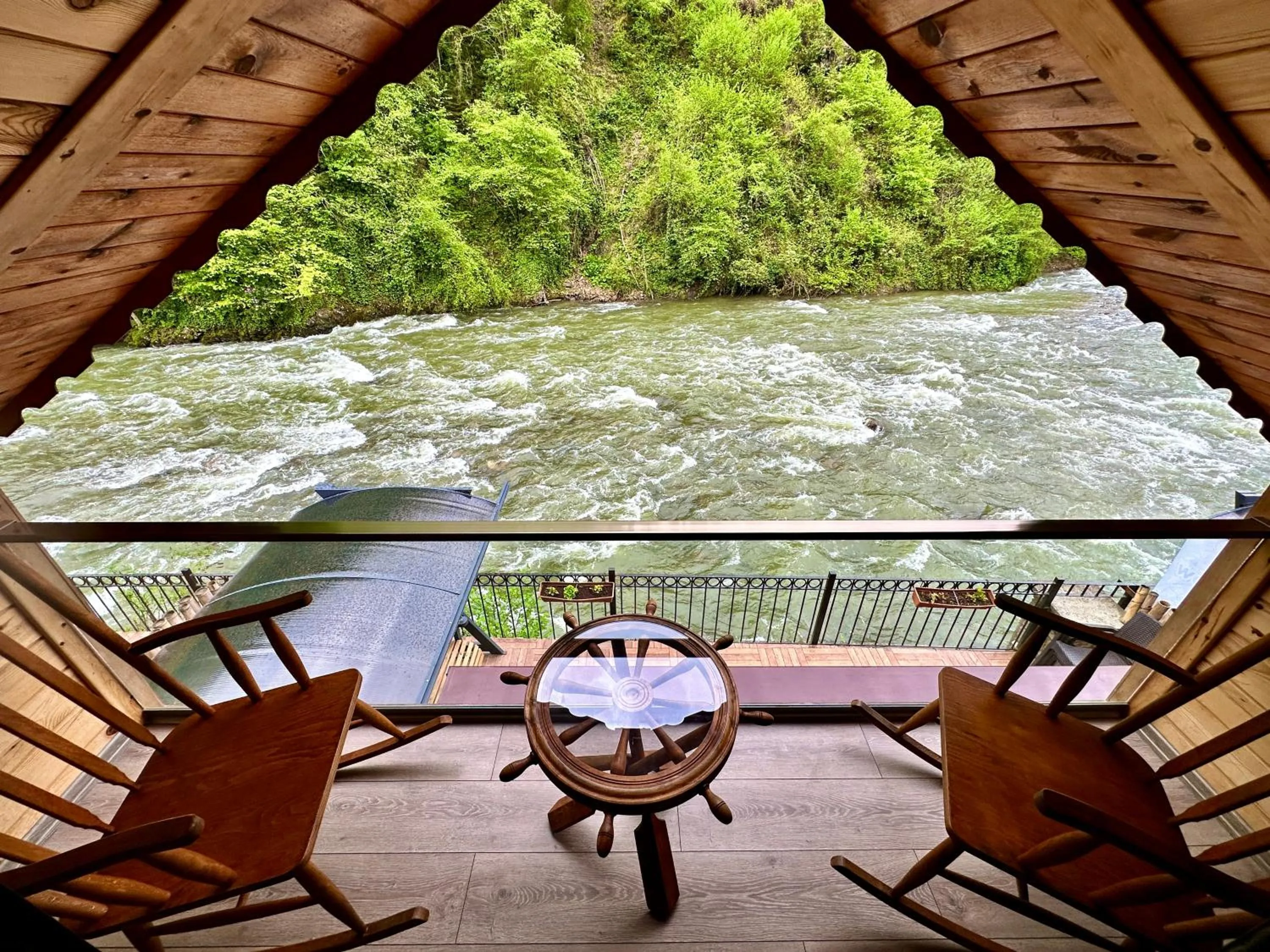 Balcony/Terrace in TUVA VİLLA Bungalov