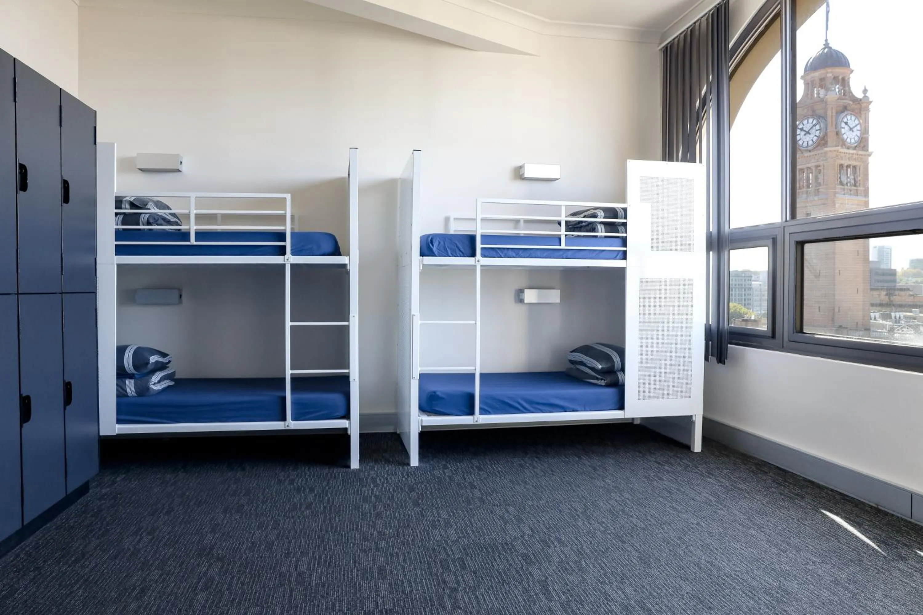 Bed in Wake Up! Sydney Central