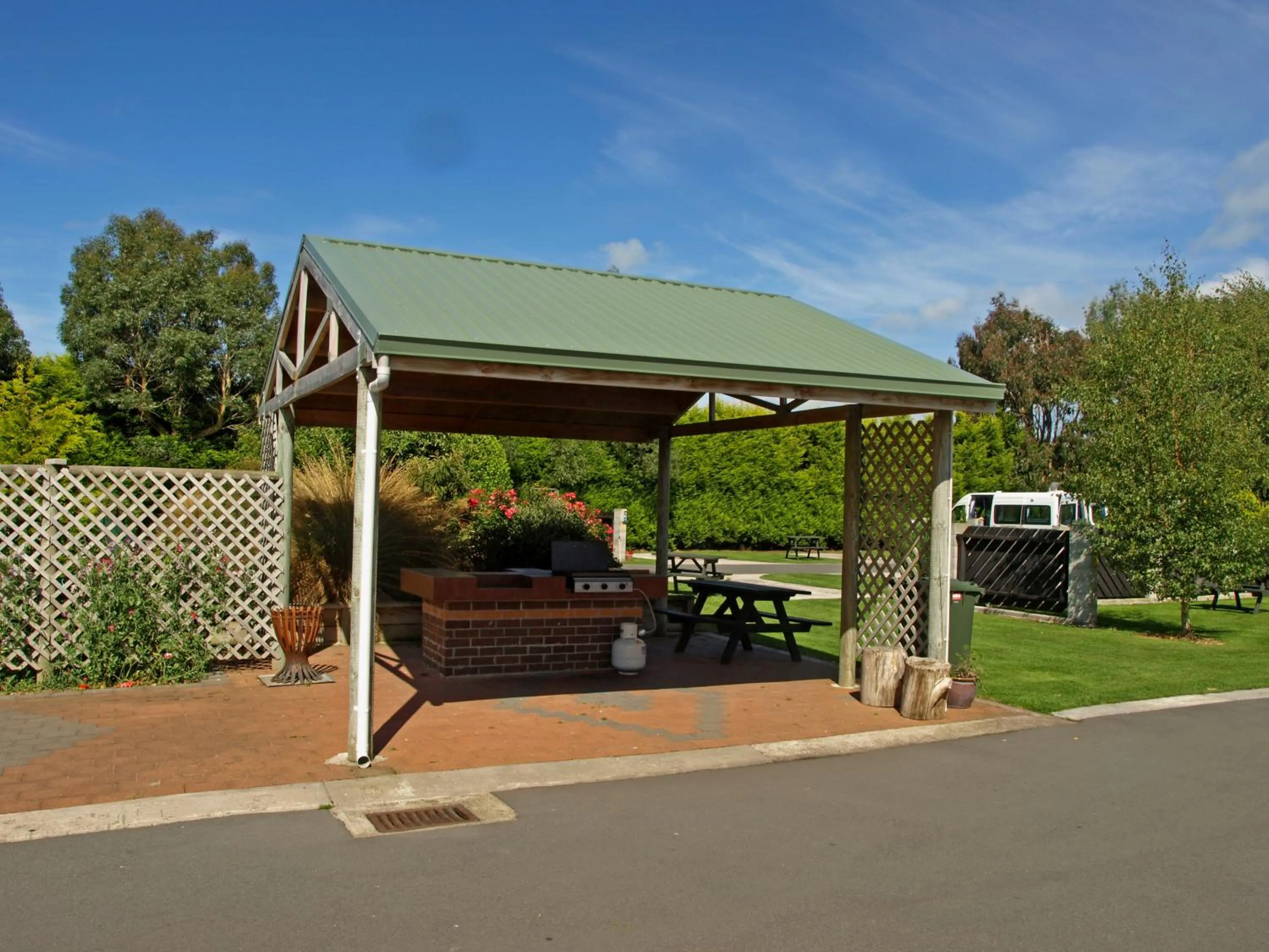 Patio in Invercargill Holiday Park & Motels