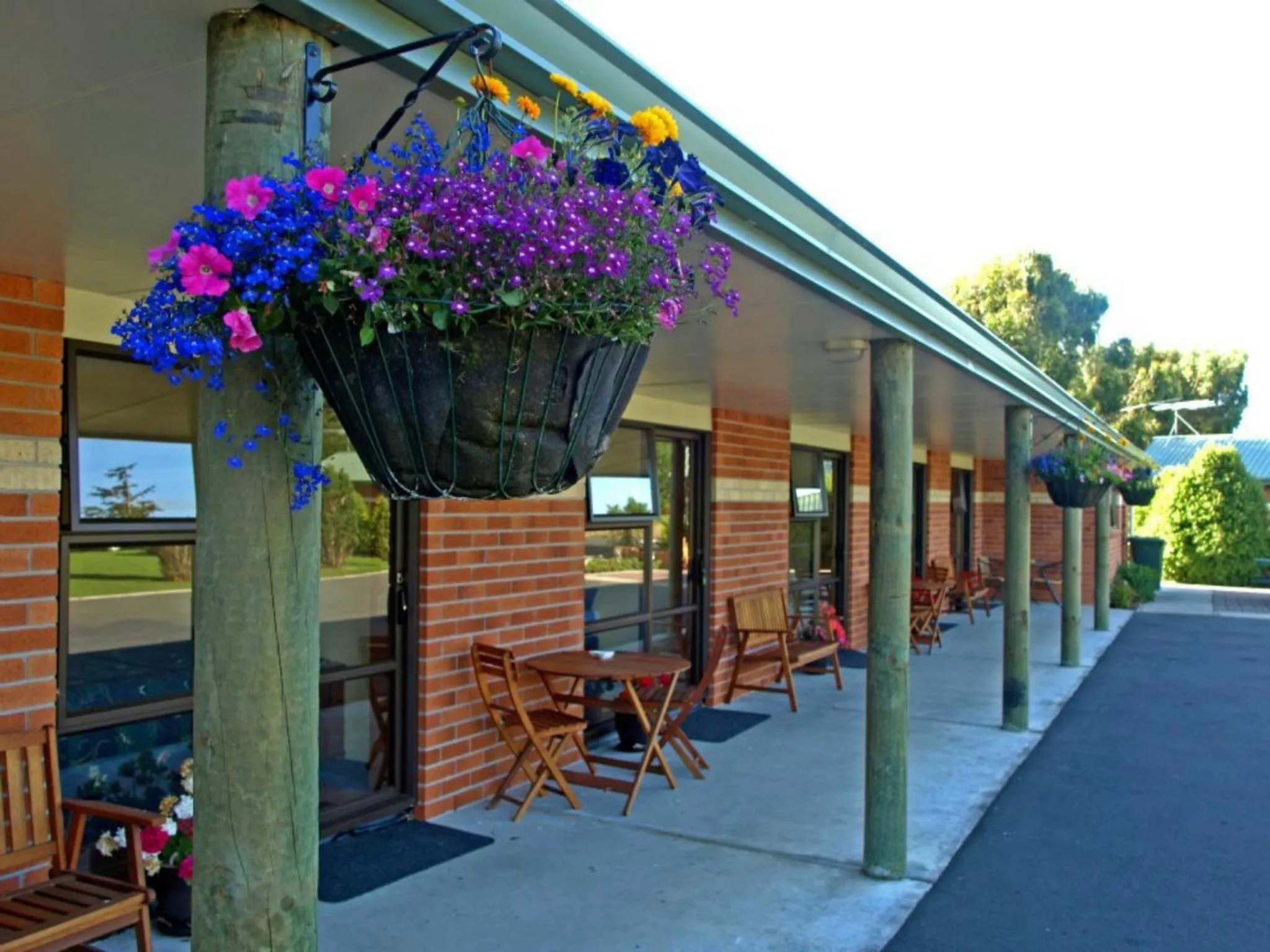 Patio in Invercargill Holiday Park & Motels