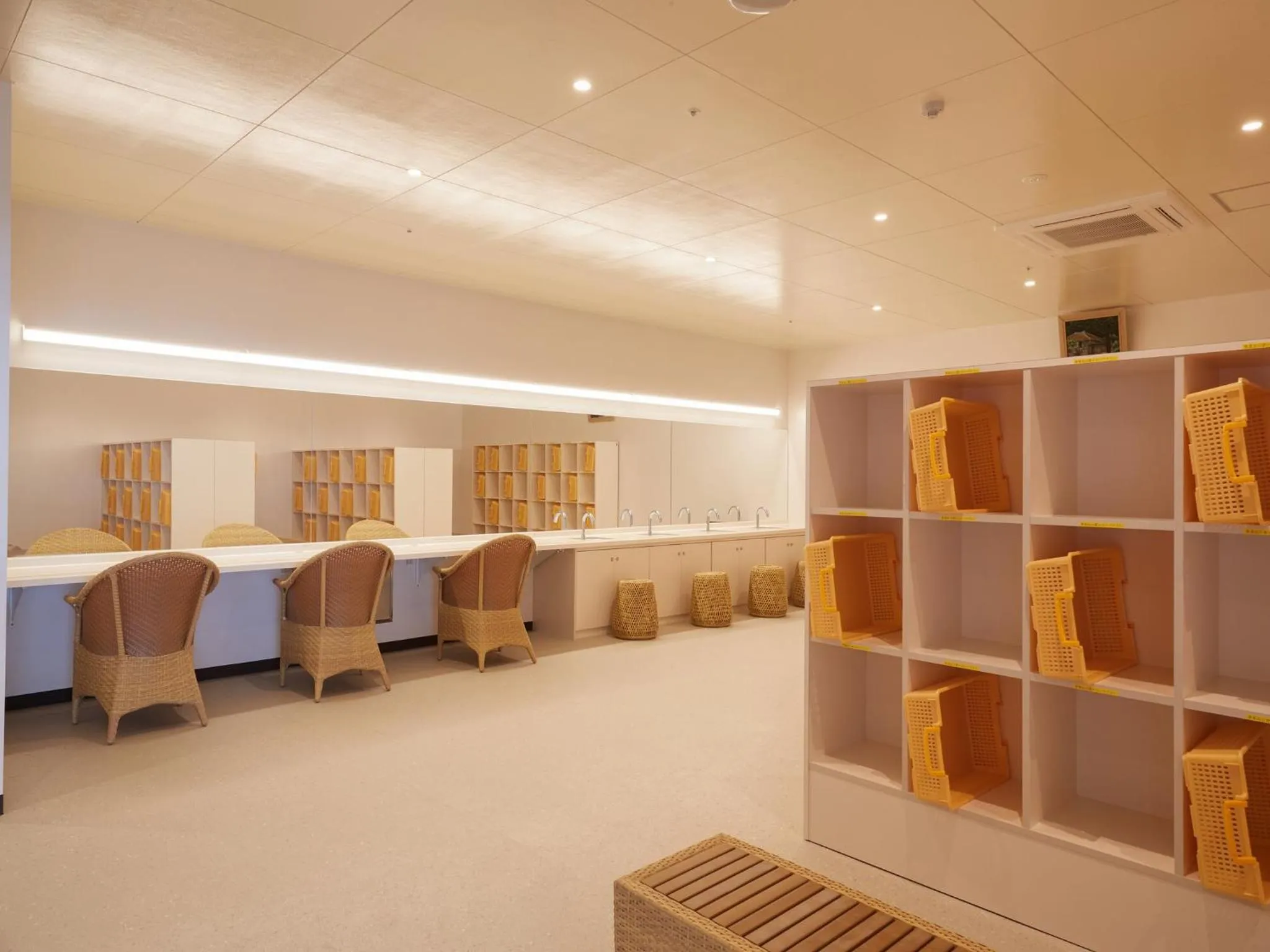 Public Bath in Hotel Miyuki Beach