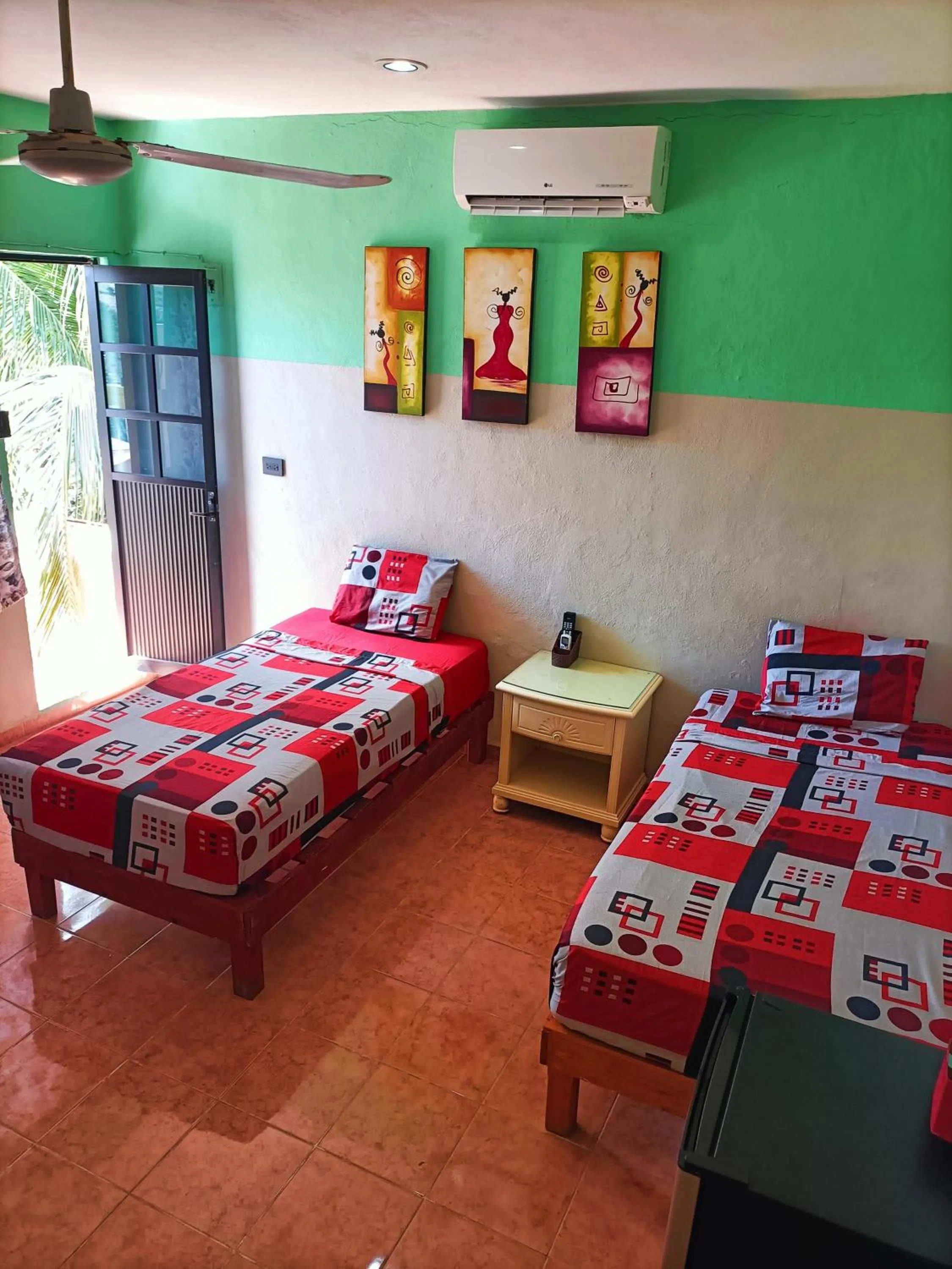 Bed in El Ultimo Maya