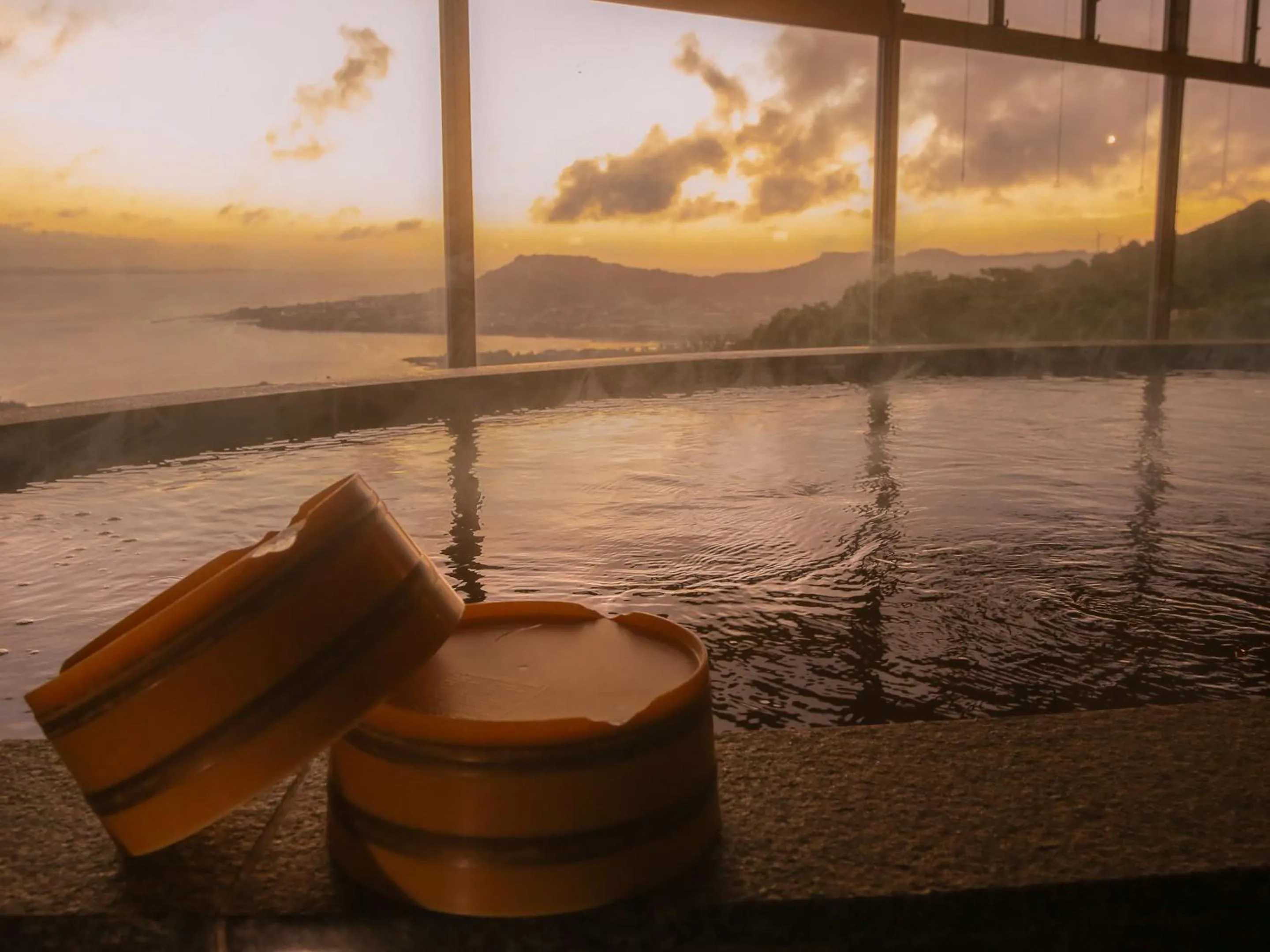 Hot Spring Bath in The Yuinchi Hotel Nanjo