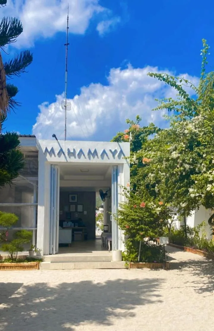 Day in MAHAMAYA Gili Meno