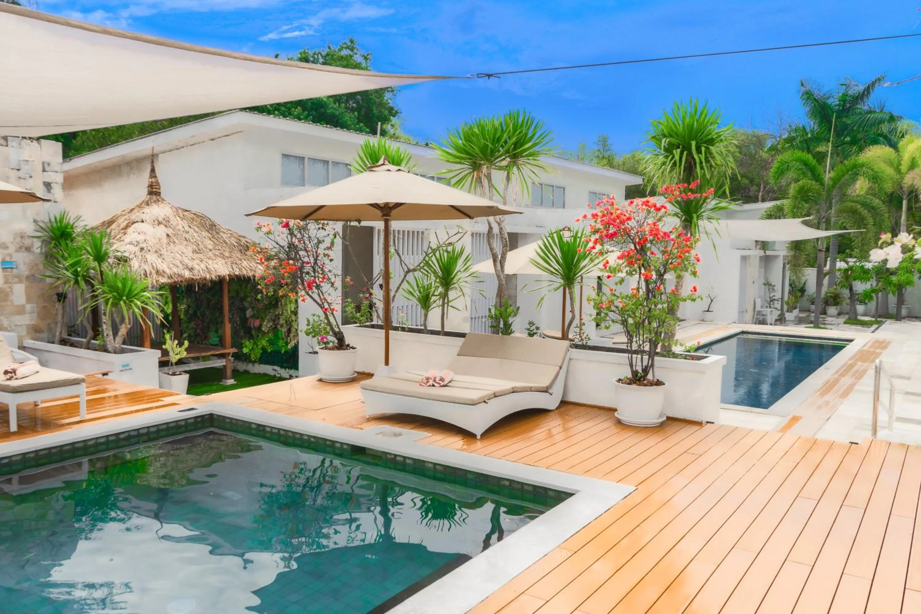 Swimming pool in MAHAMAYA Gili Meno