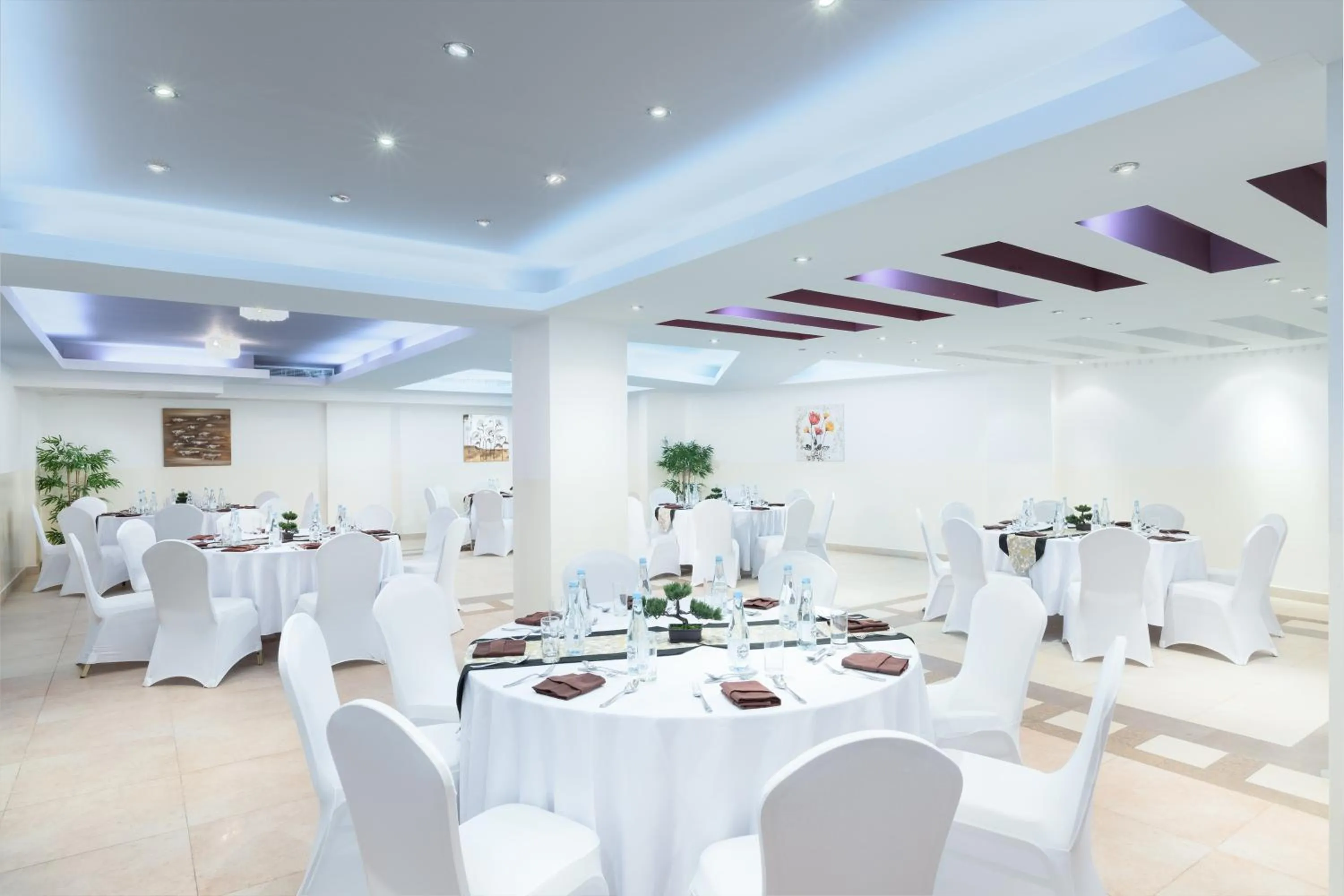 Banquet/Function facilities in Al Hail Waves Hotel Managed By Centara