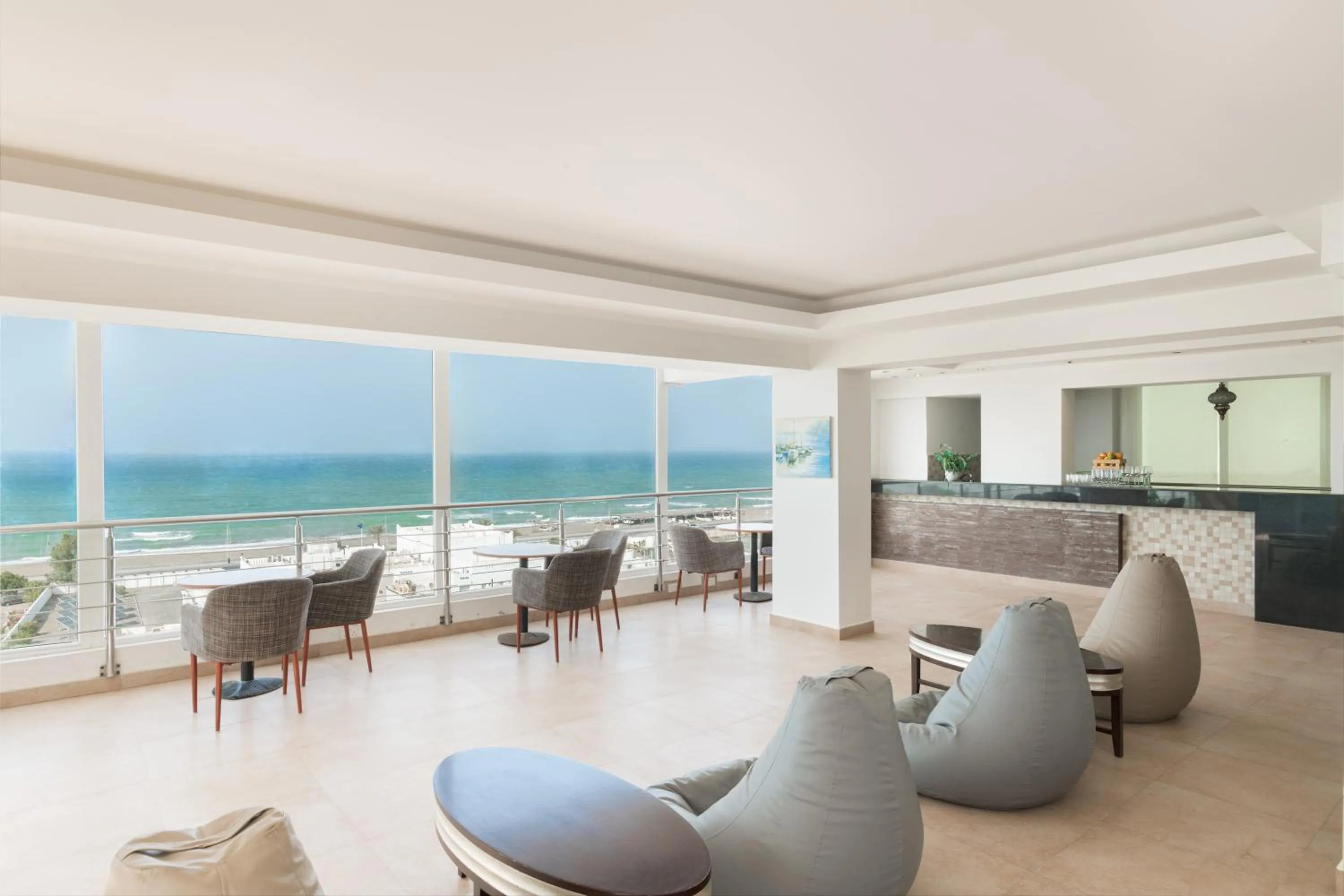 Property building in Al Hail Waves Hotel Managed By Centara