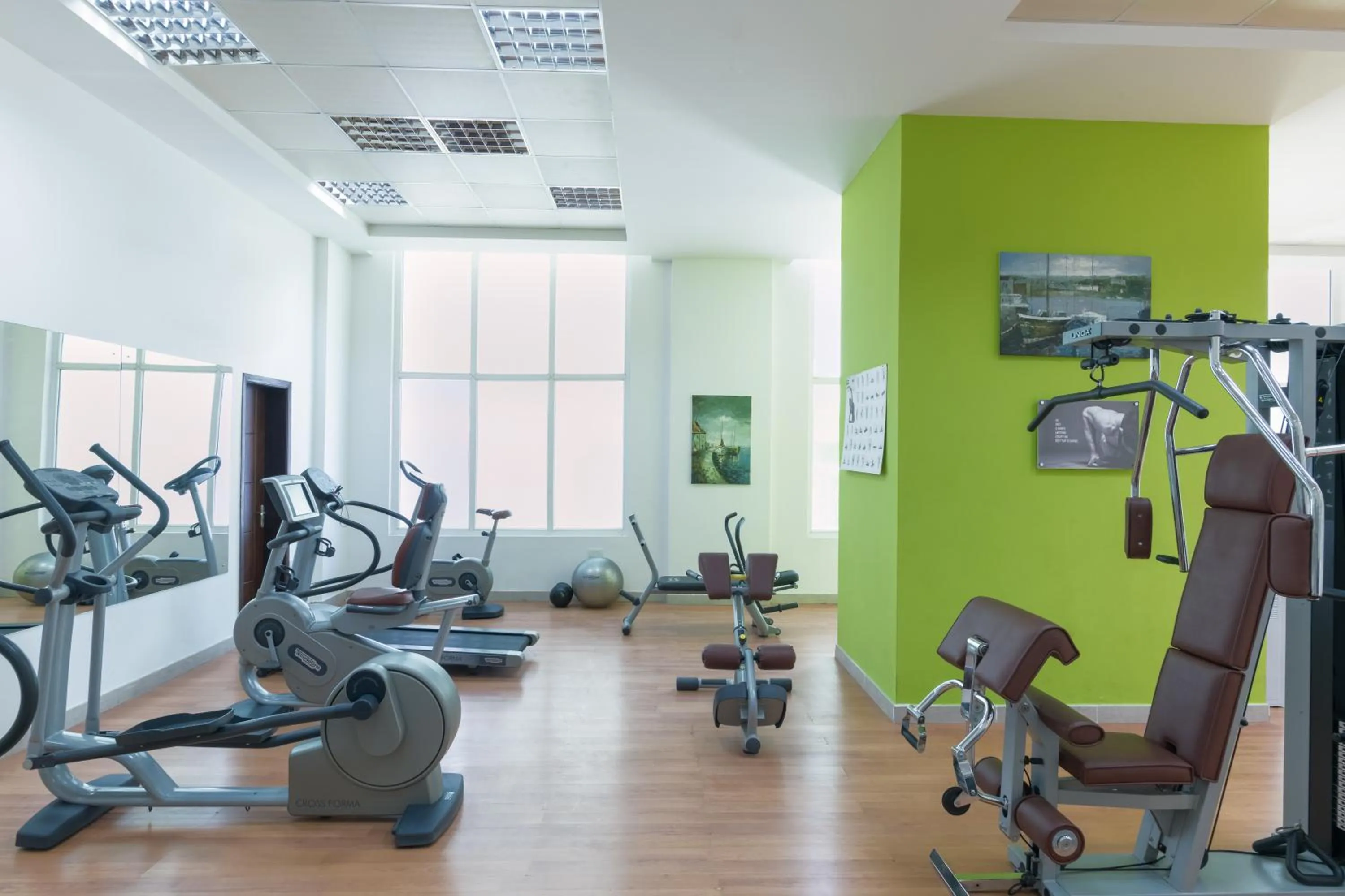 Fitness centre/facilities in Al Hail Waves Hotel Managed By Centara