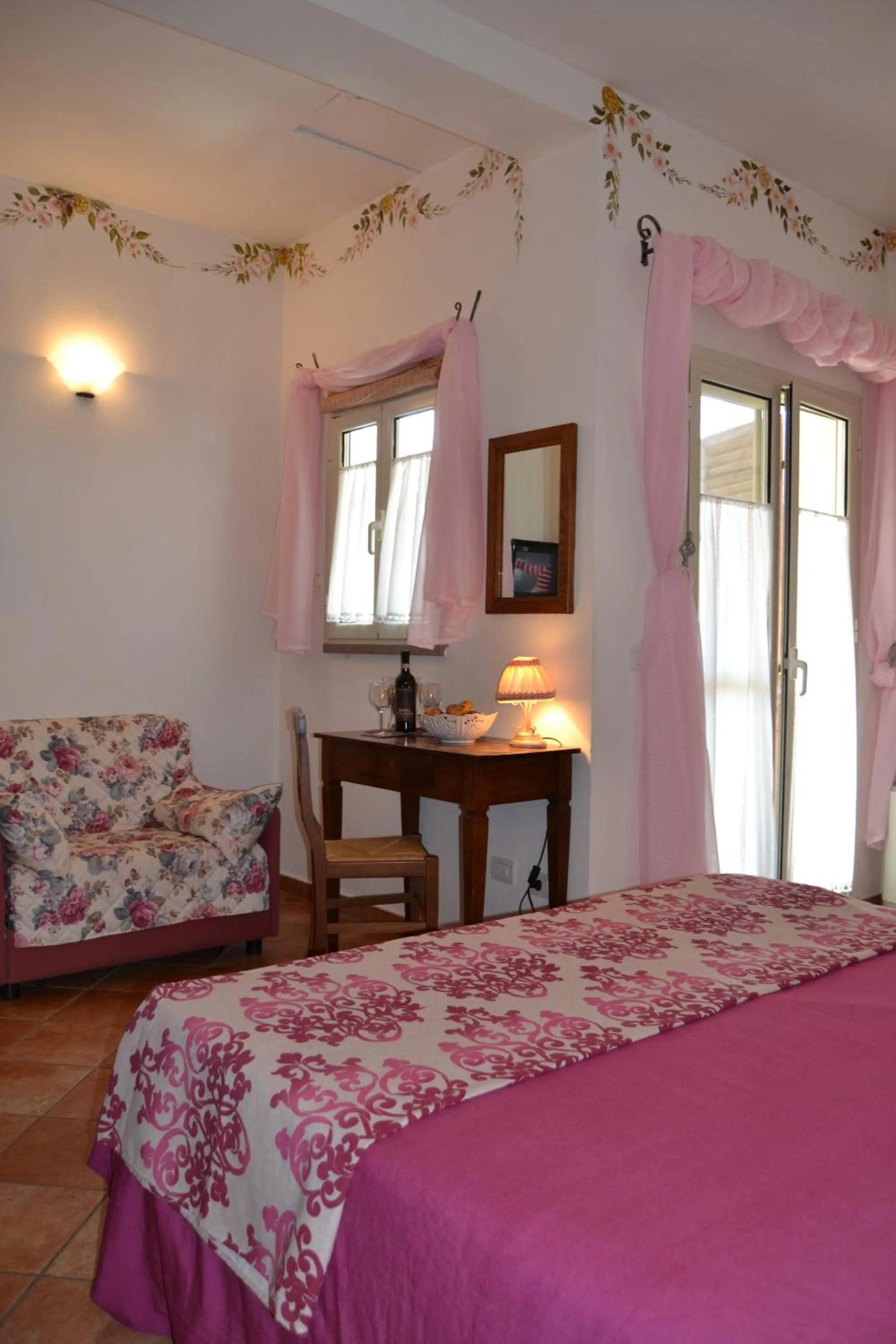 Decorative detail, Bed in Il Cantuccio