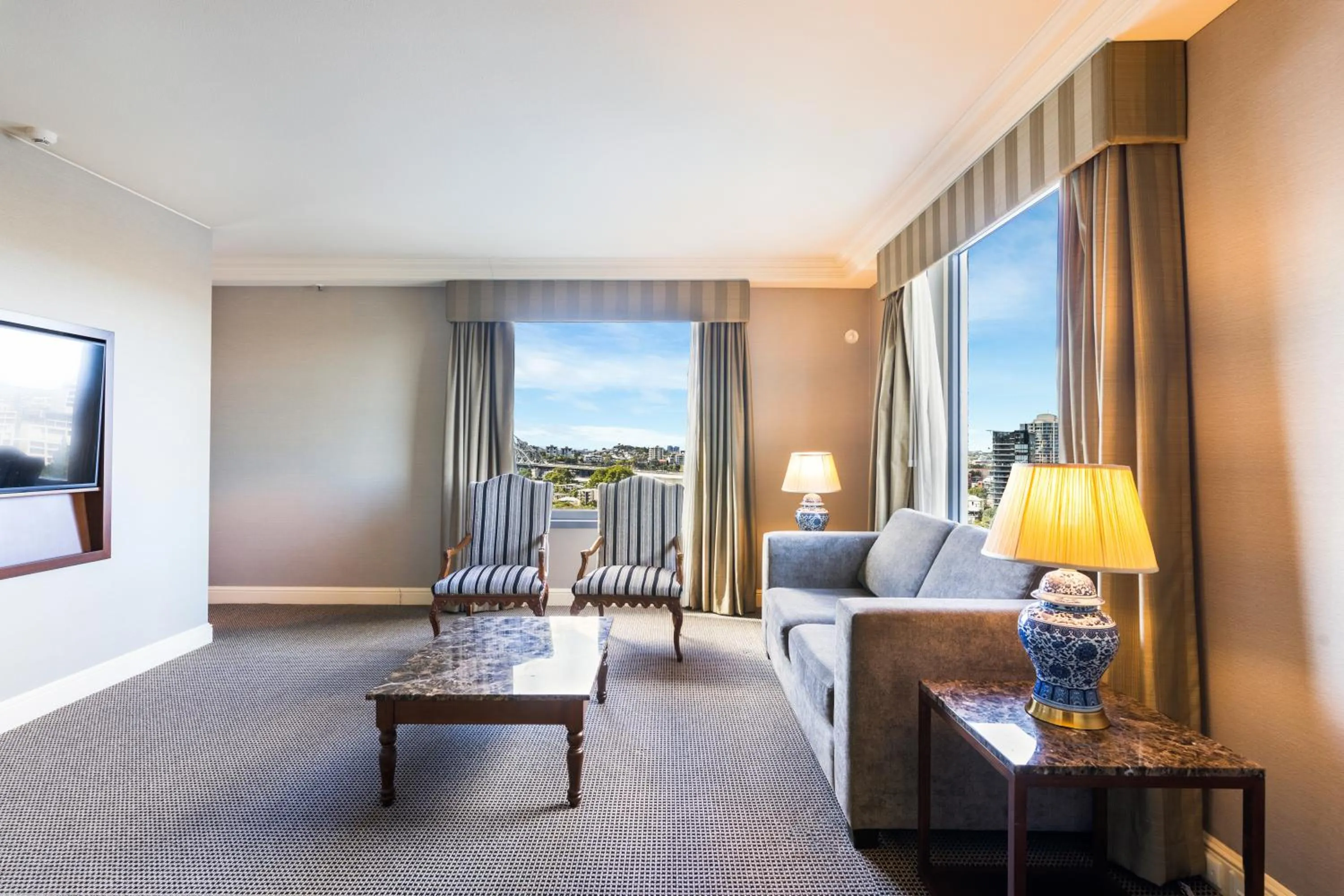 Bed in Stamford Plaza Brisbane