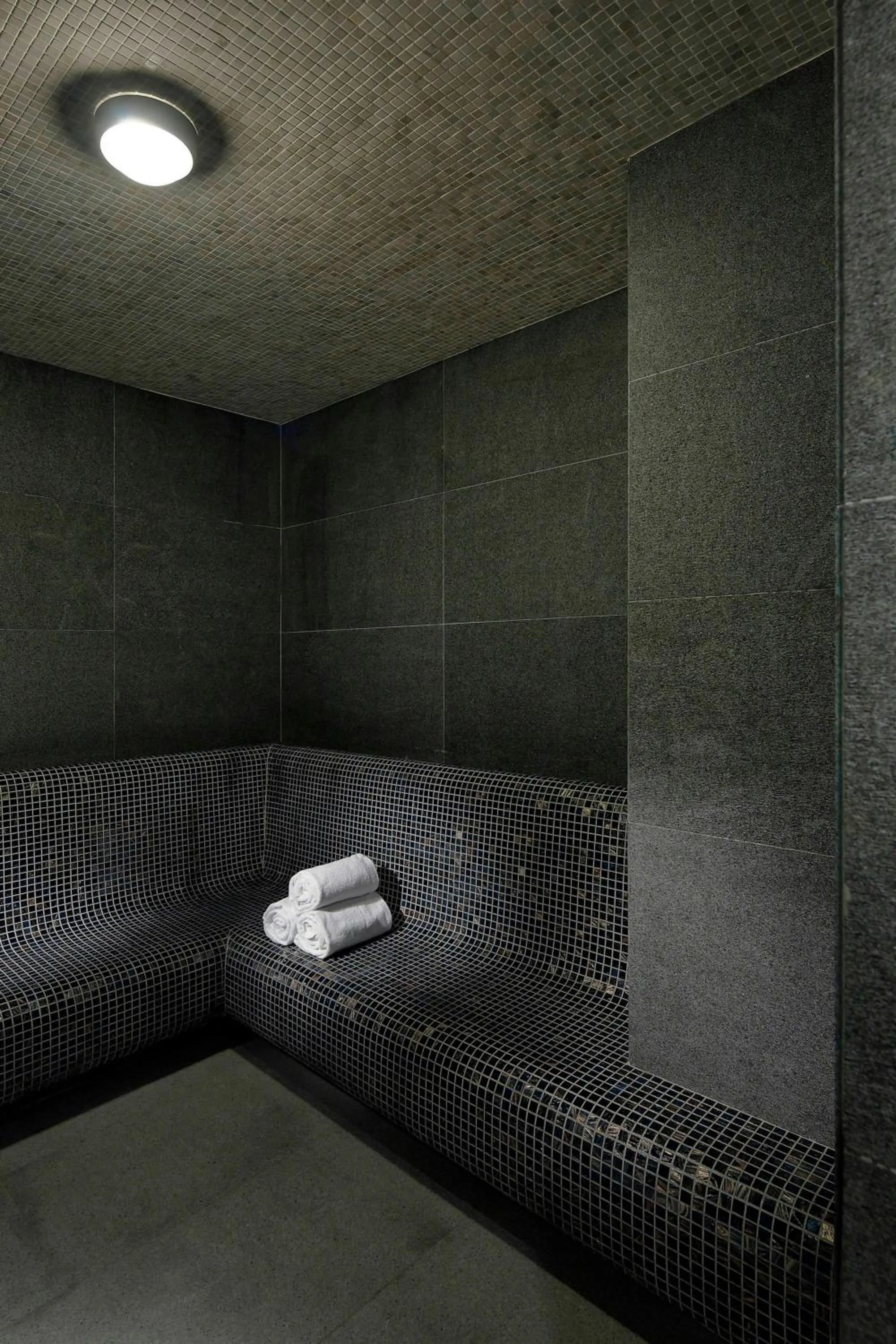 Fitness centre/facilities in Westin Josun Seoul Hotel