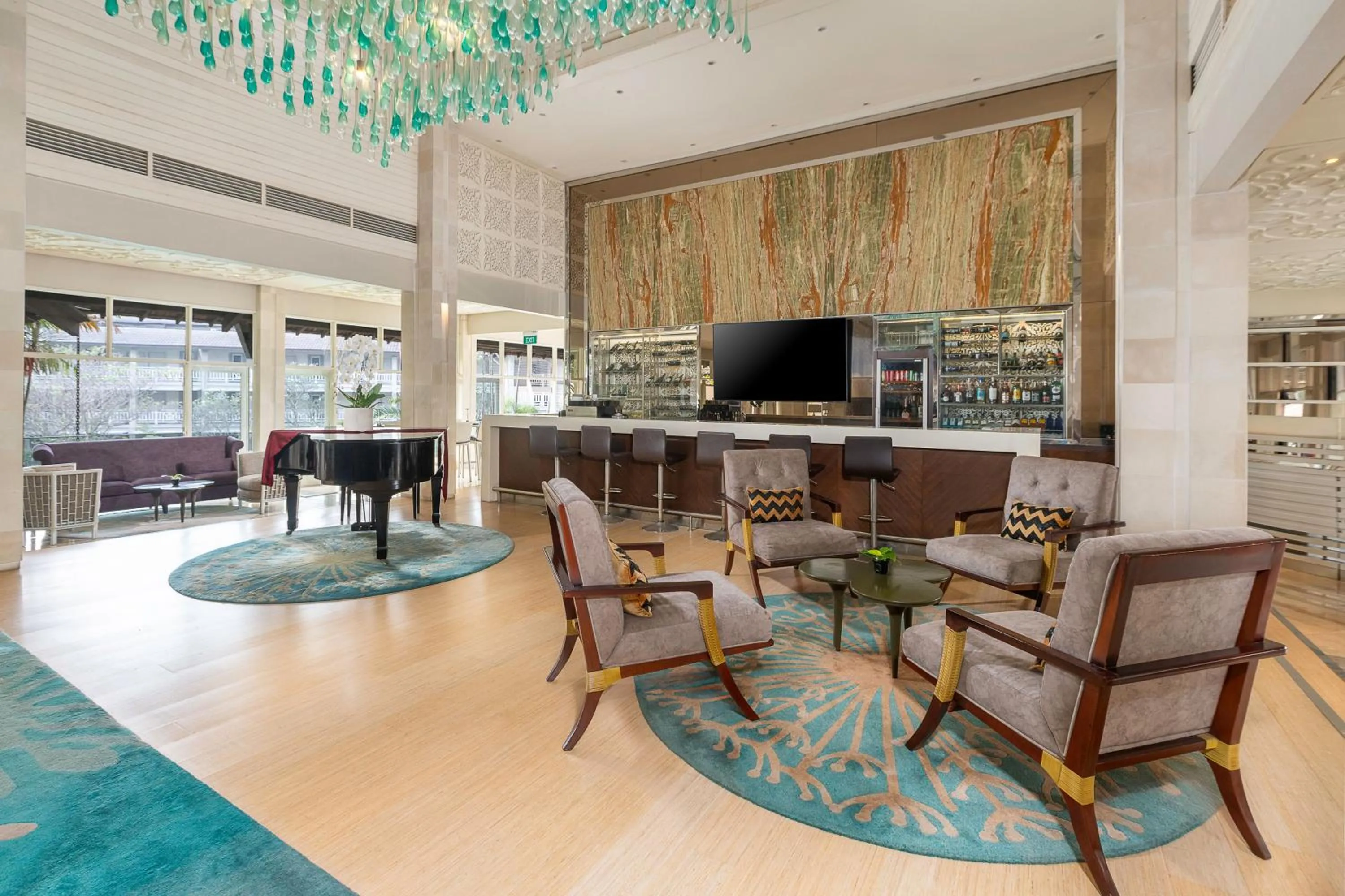 Lounge or bar in Sheraton Bandung Hotel & Towers