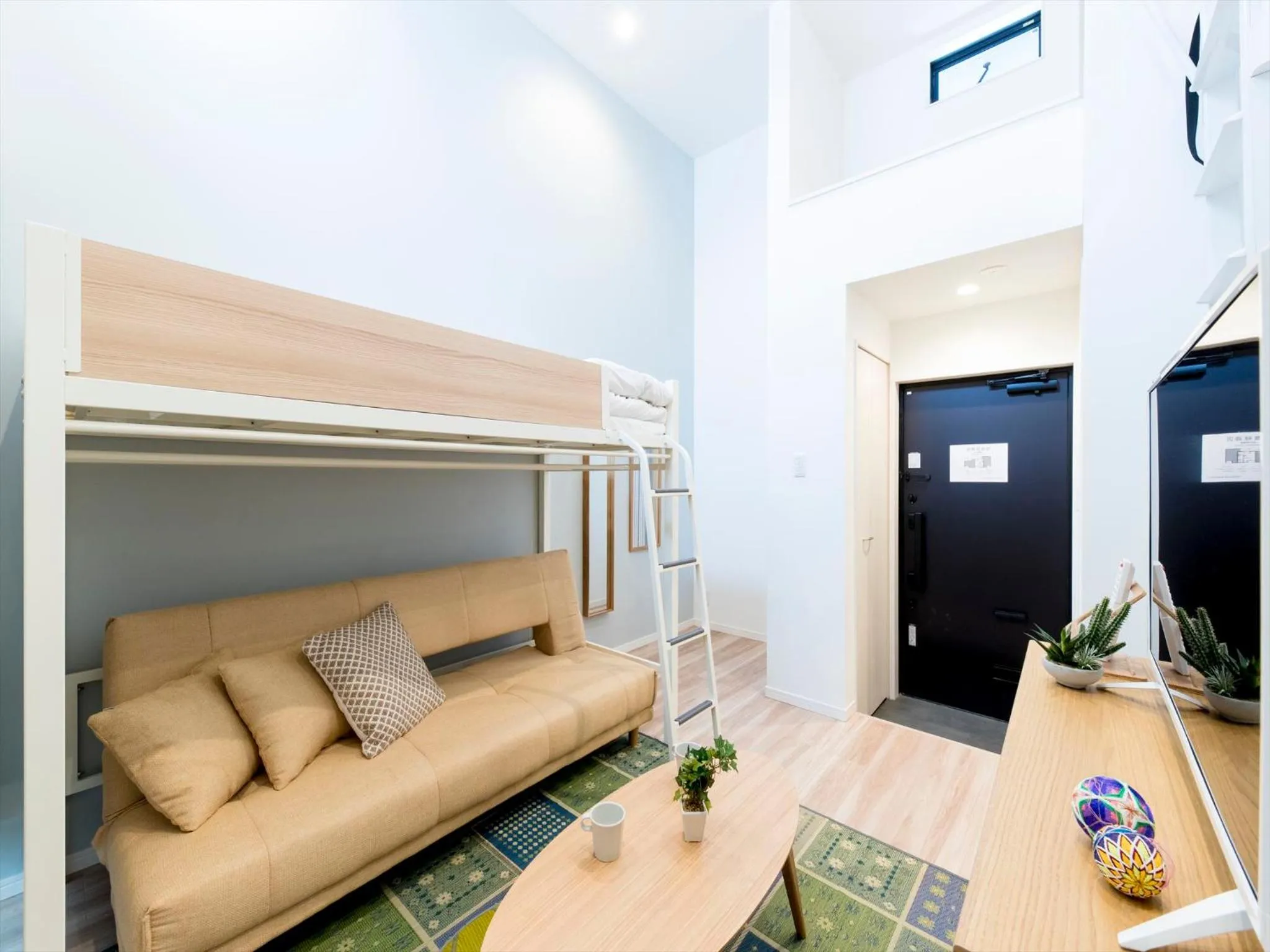 Living room in TRIP POD SUMIYOSHI C