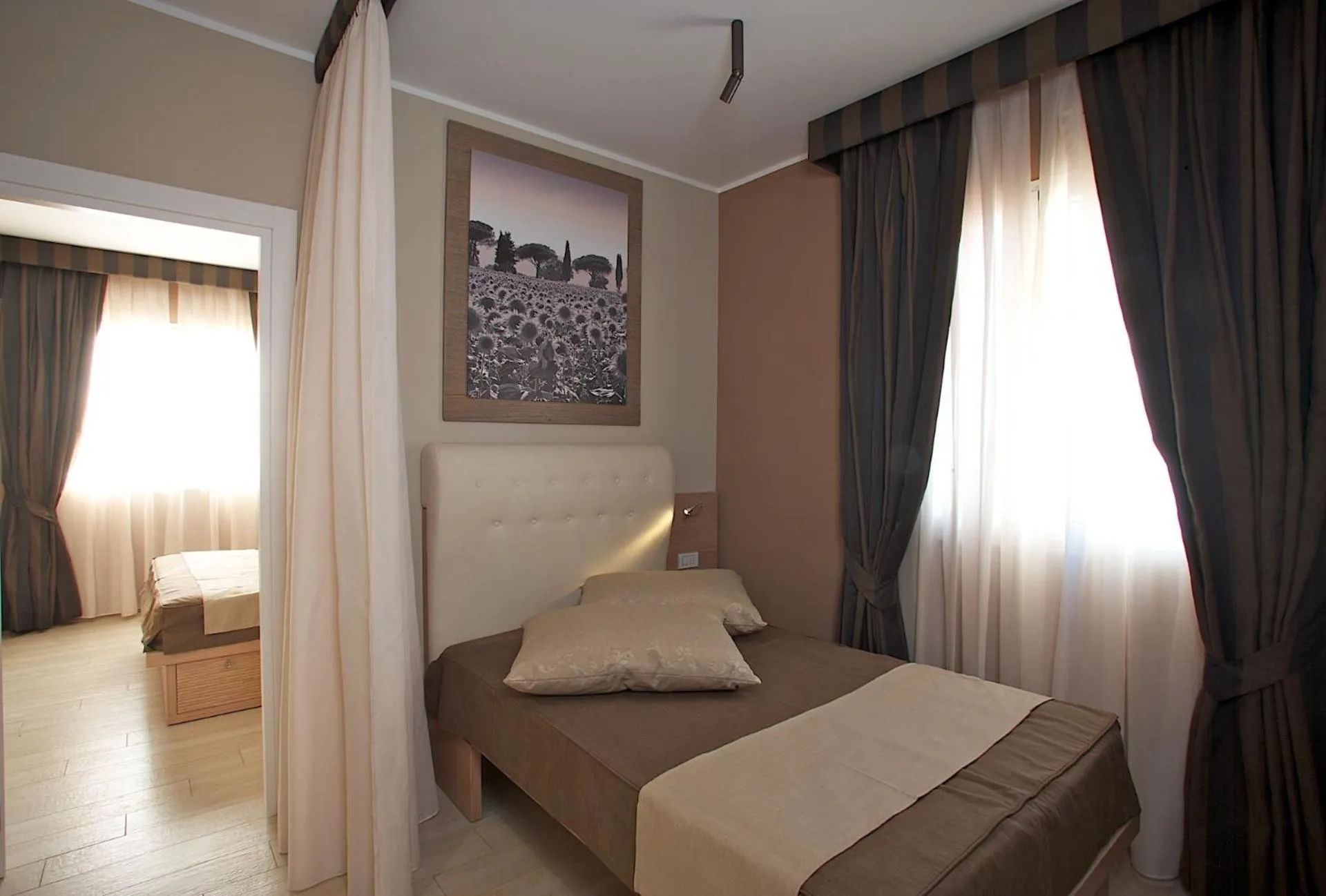 Bedroom, Bed in Hotel C'era Una Volta