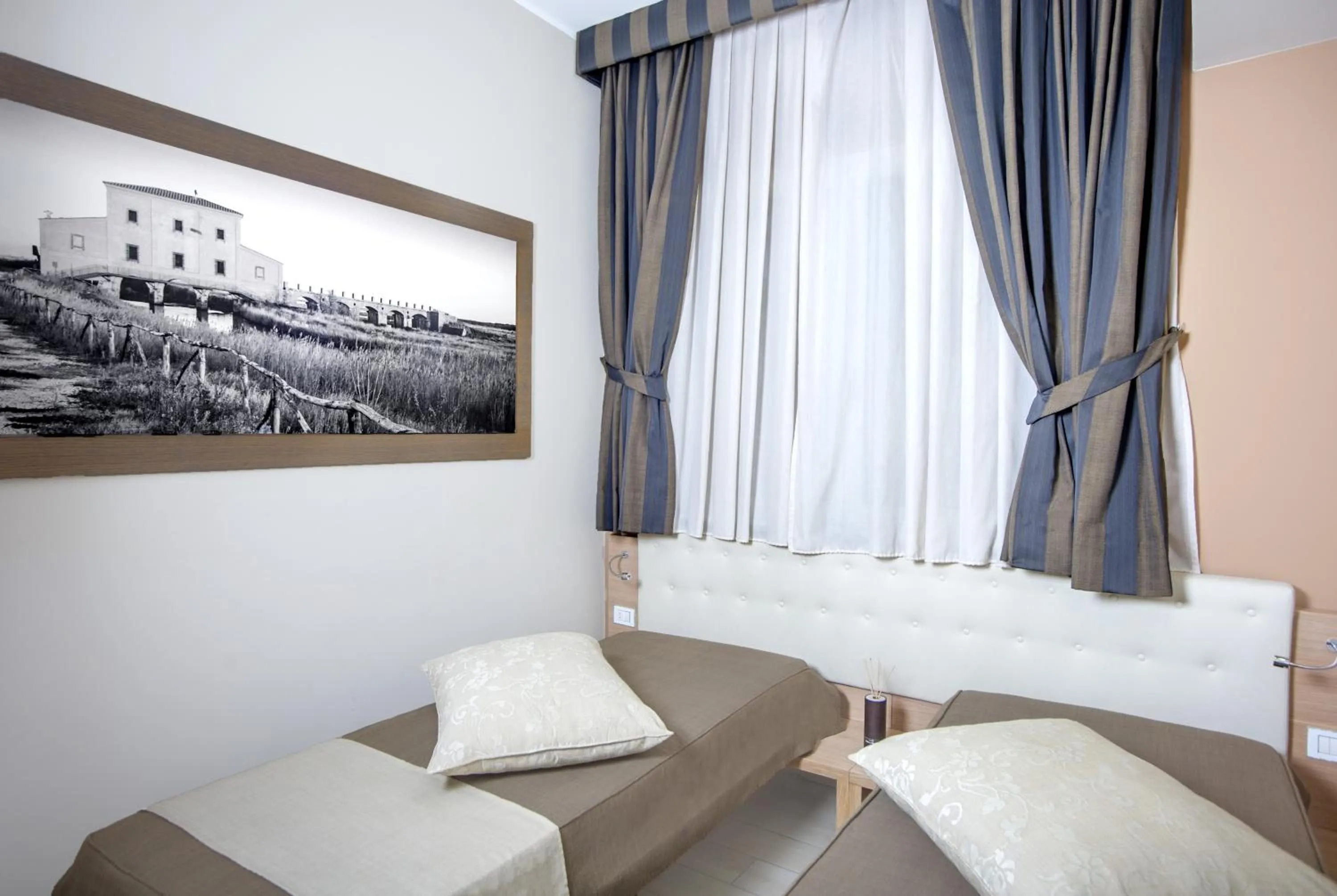 Bedroom in Hotel C'era Una Volta