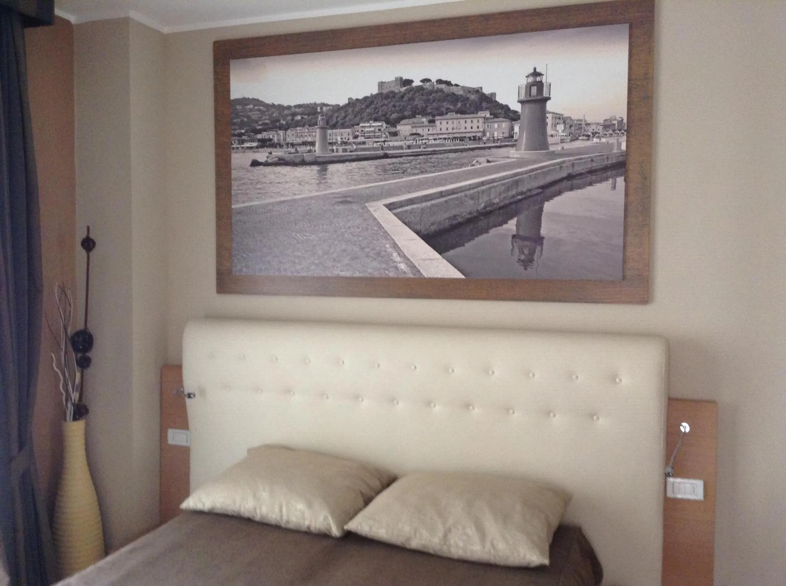 Bedroom, Bed in Hotel C'era Una Volta