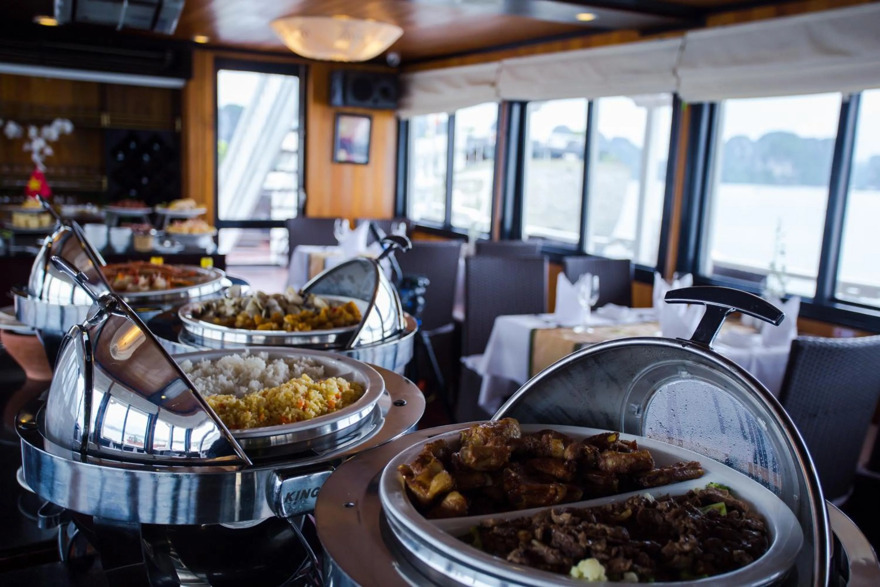 Lunch in Syrena Cruises