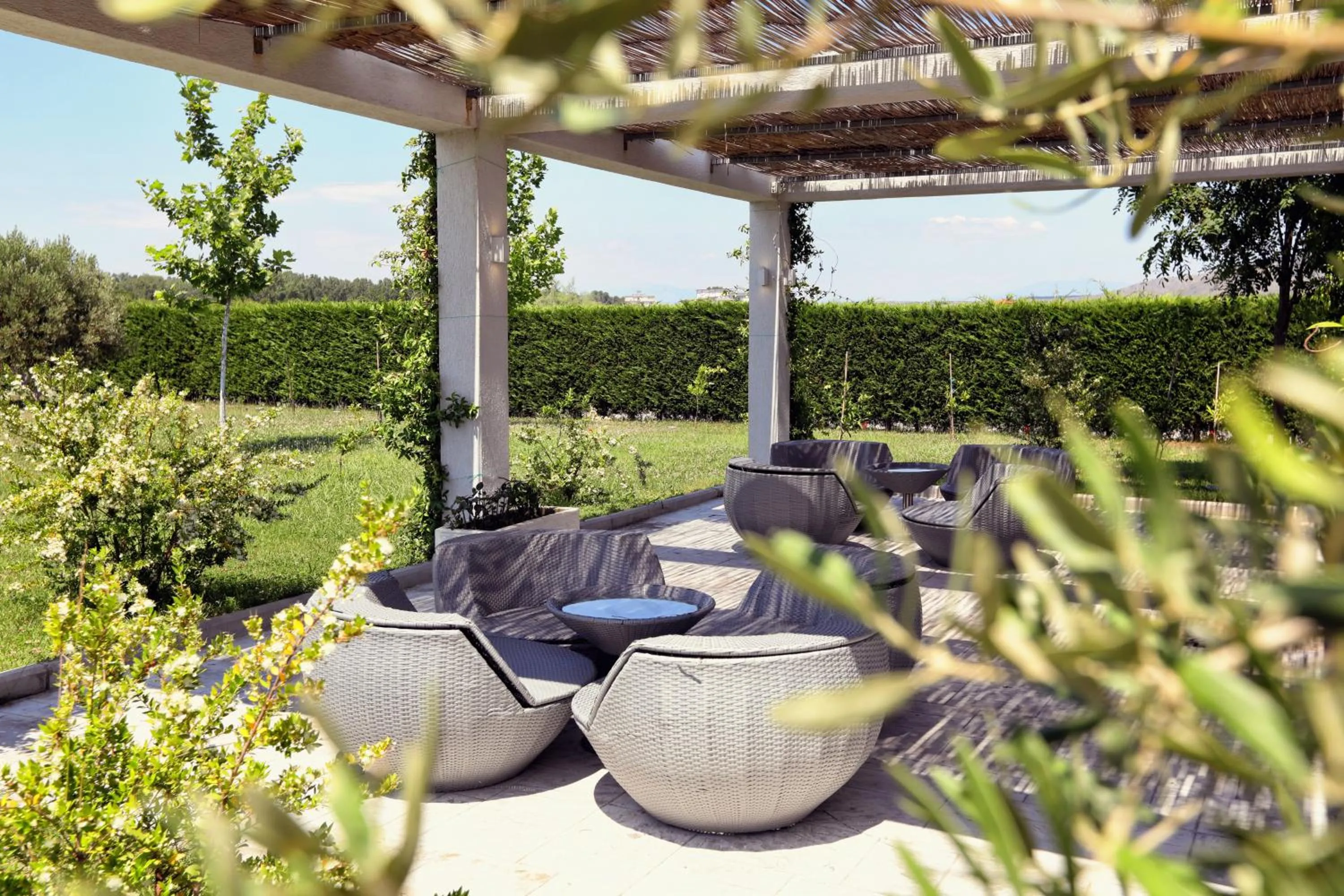 Lounge or bar in Velipoja Grand Europa Resort, Affiliated by Melia