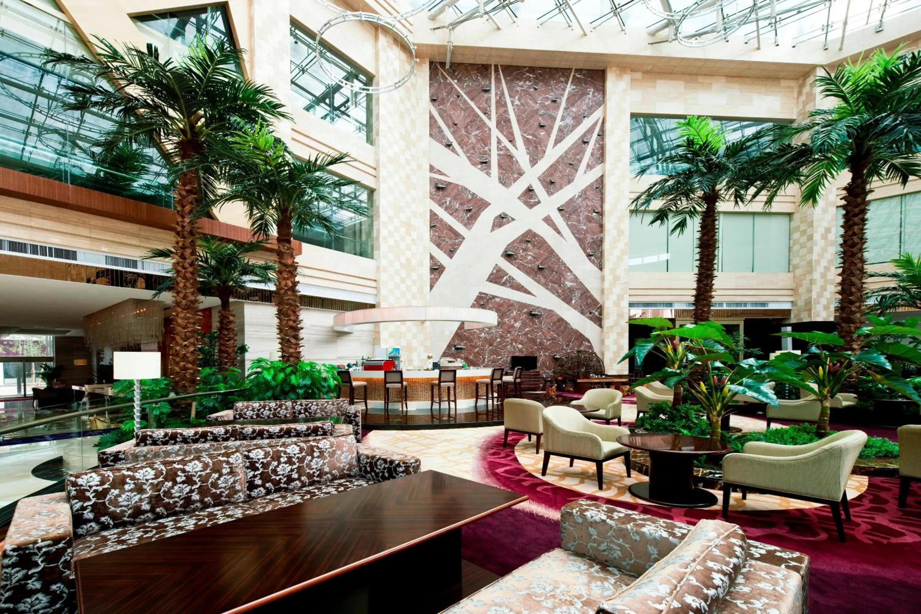 Lounge or bar in Four Points by Sheraton Qingdao, Chengyang