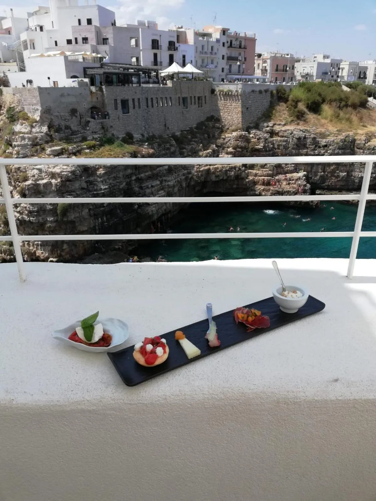 Natural landscape in Aquamarea