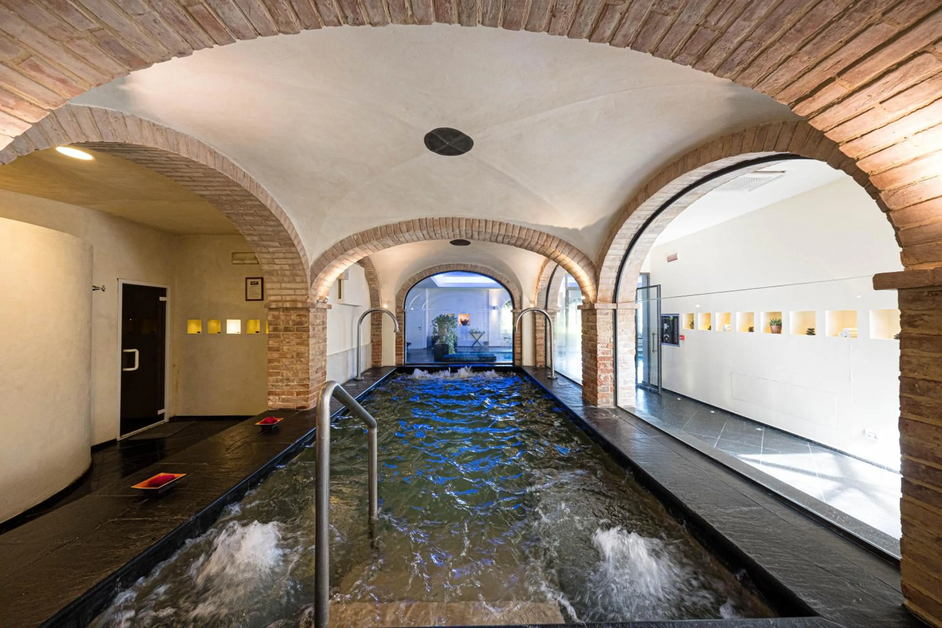 Massage in L'Andana Tenuta La Badiola