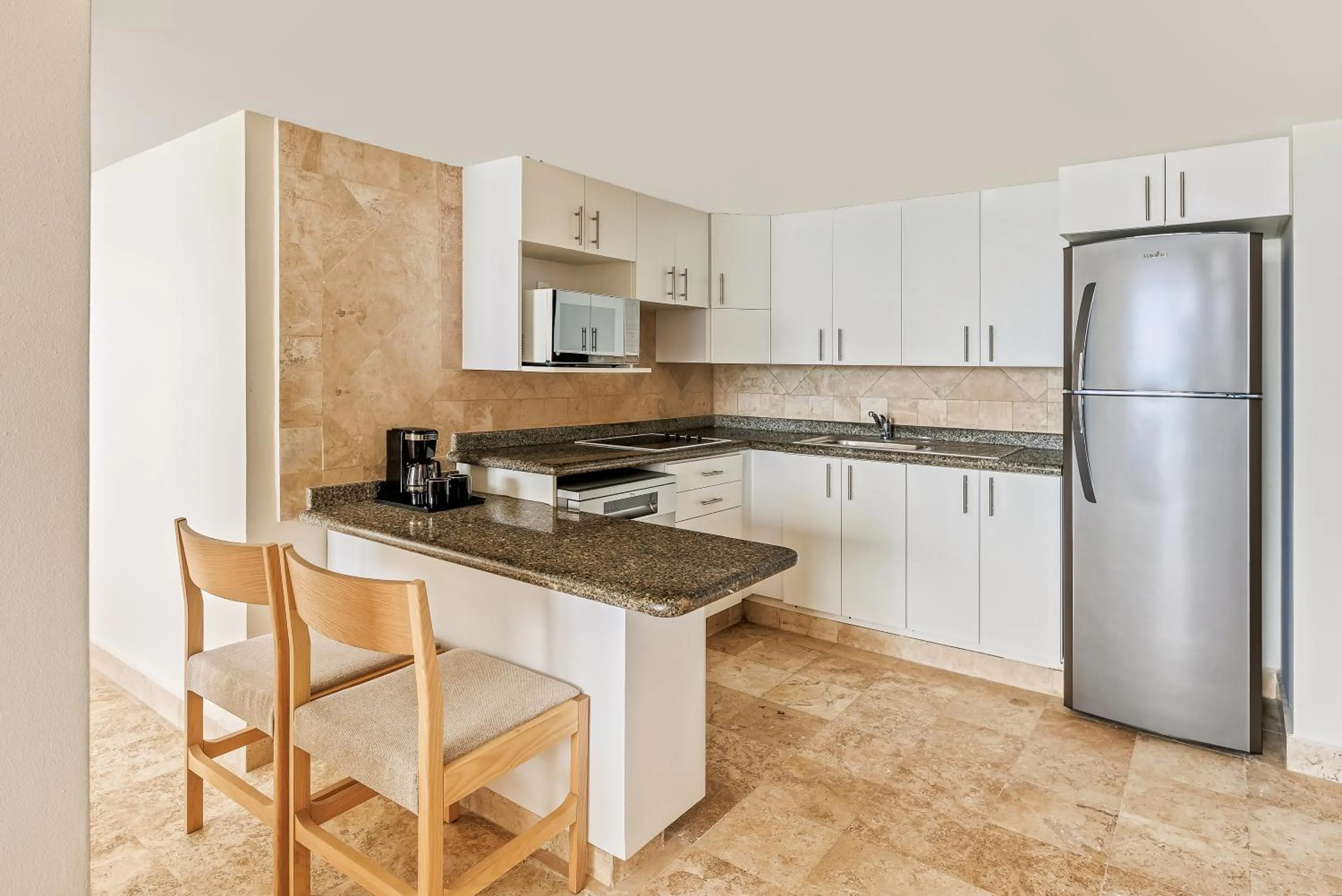 Kitchen or kitchenette in Fiesta Americana Acapulco Villas
