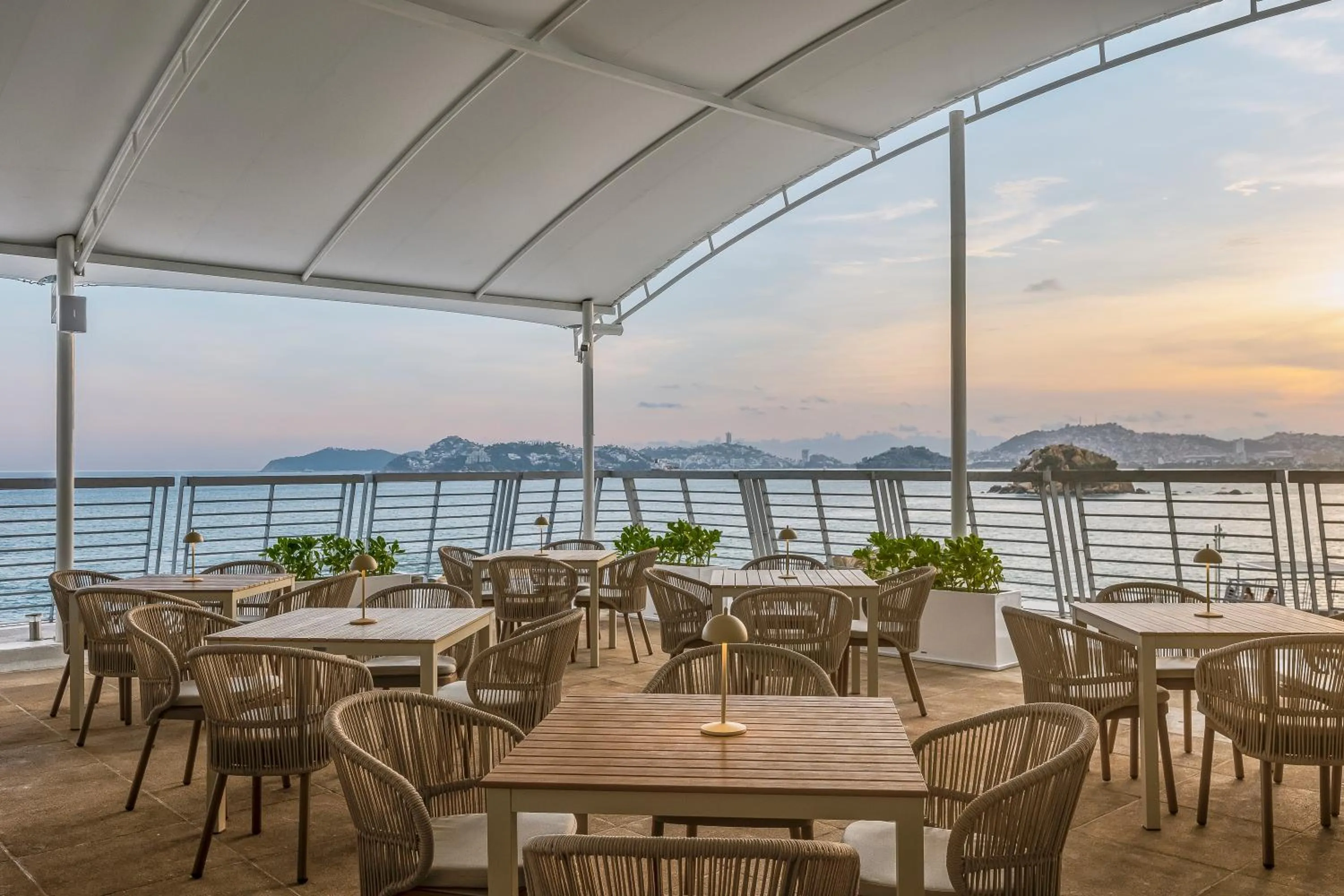 Balcony/Terrace in Fiesta Americana Acapulco Villas