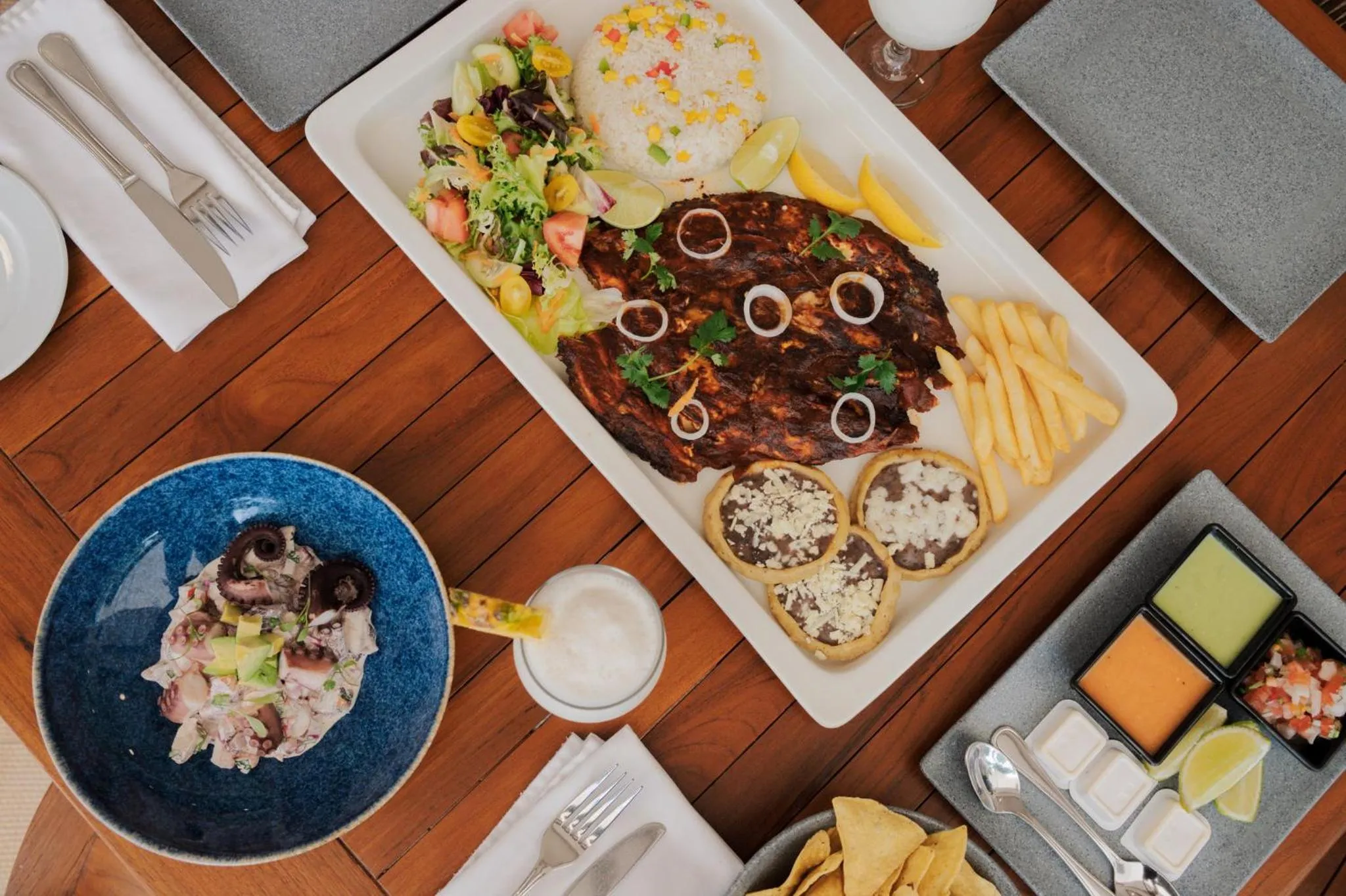 Restaurant/places to eat in Fiesta Americana Acapulco Villas