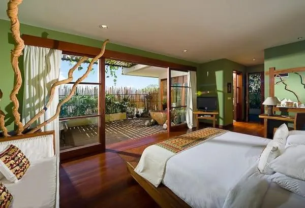 Bed in The Longhouse, Jimbaran - Bali
