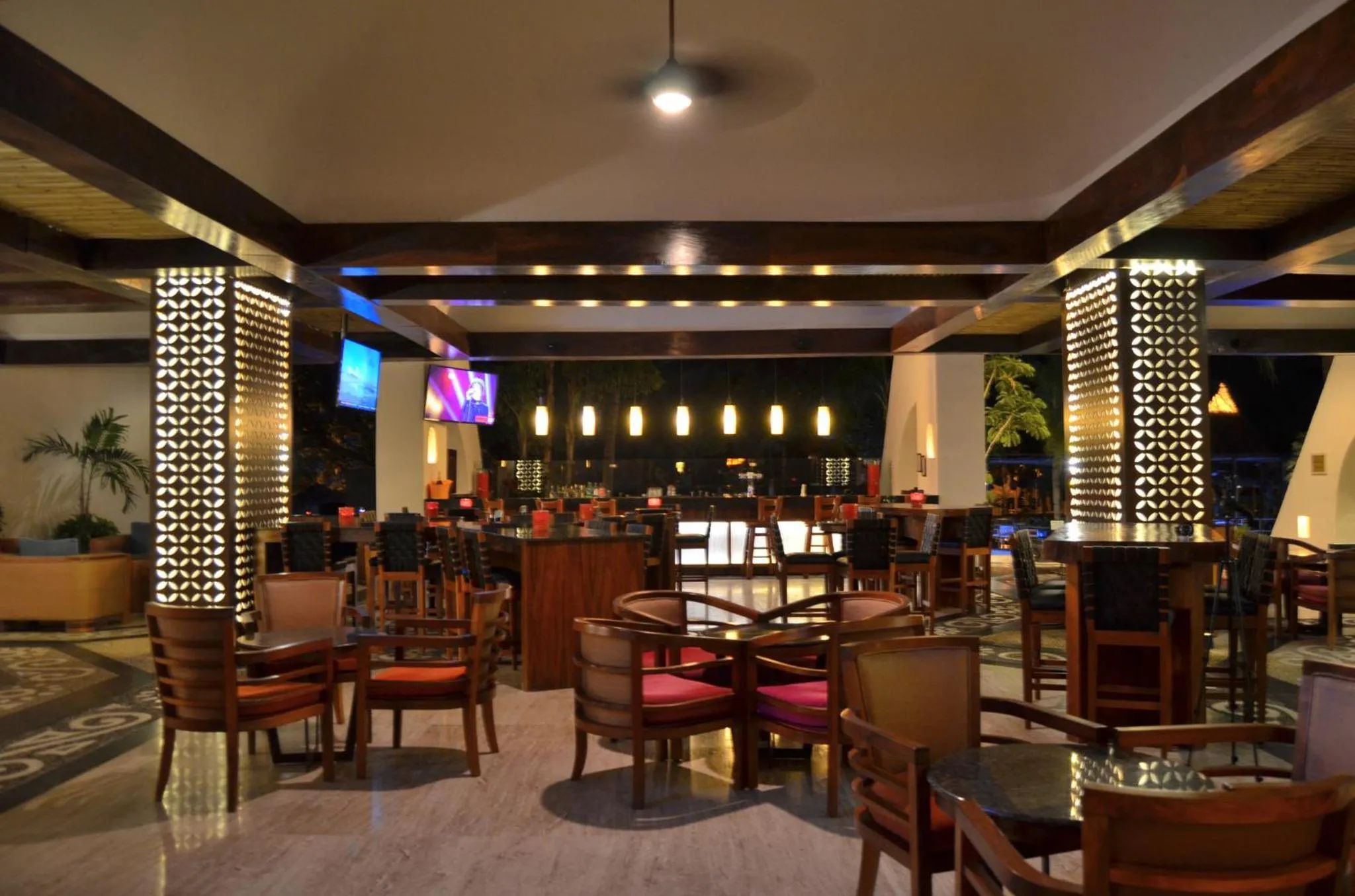 Lounge or bar in Fiesta Americana Puerto Vallarta All Inclusive & Spa