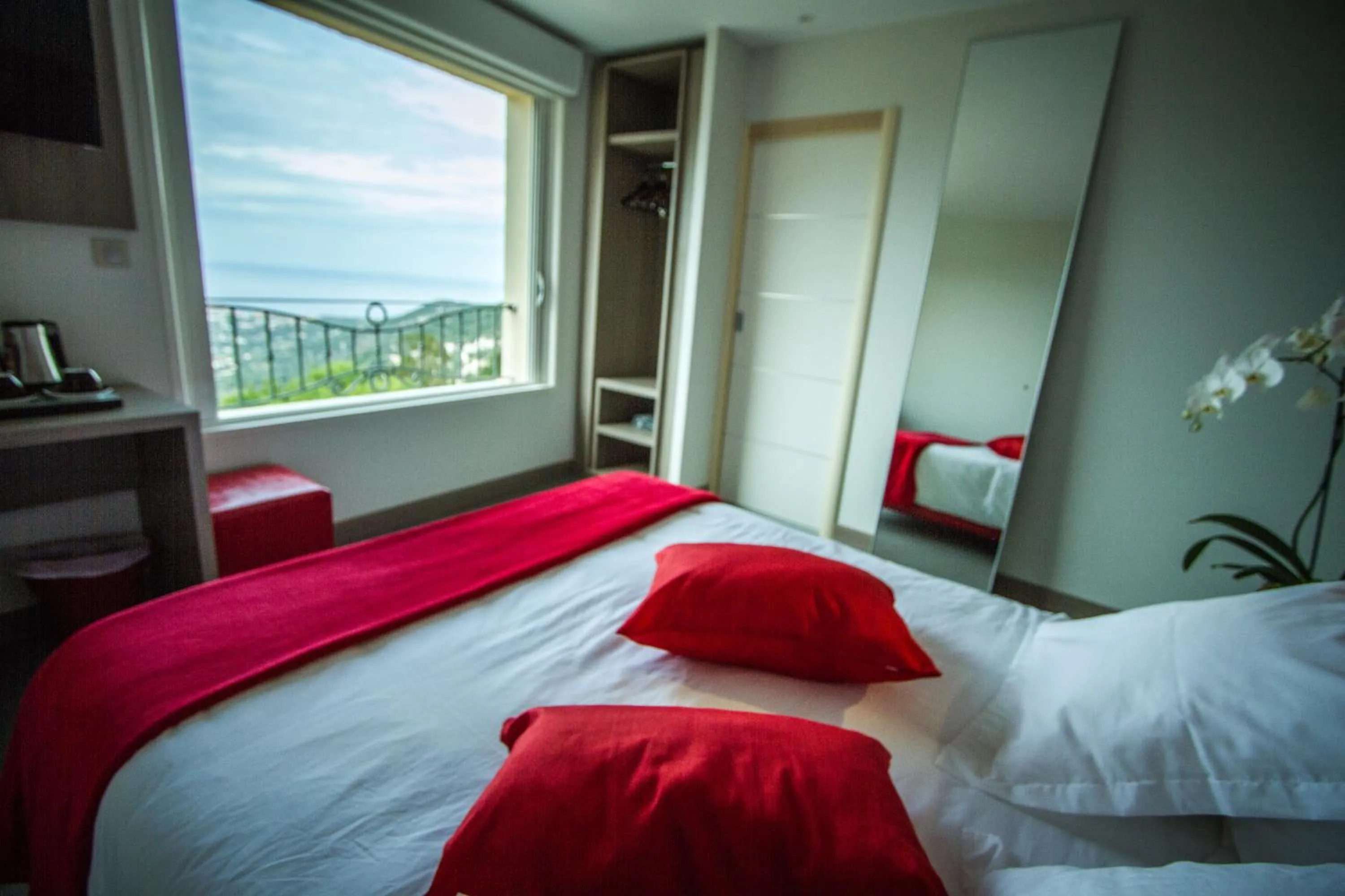 Bedroom, Bed in Hotel La Santa