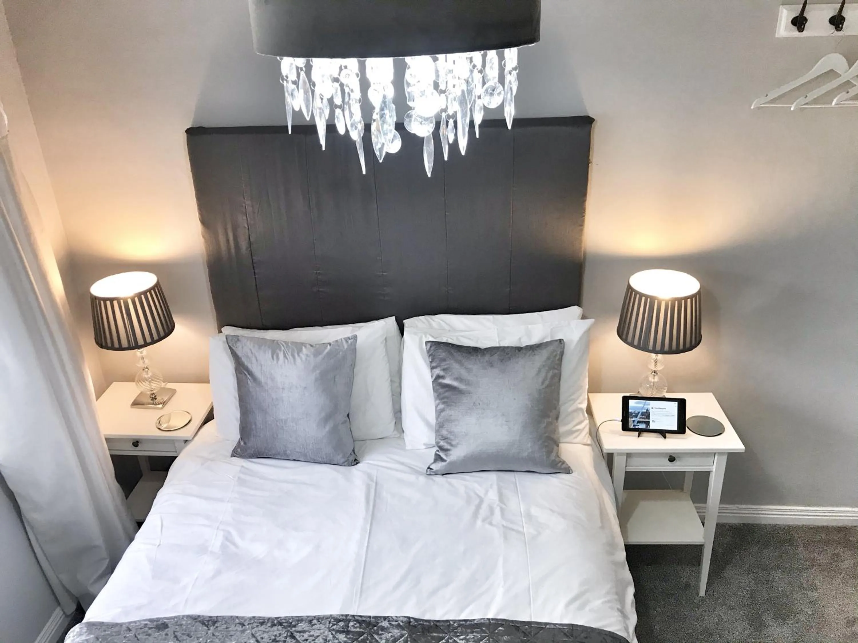 Bed in Elagh View Bed & Breakfast