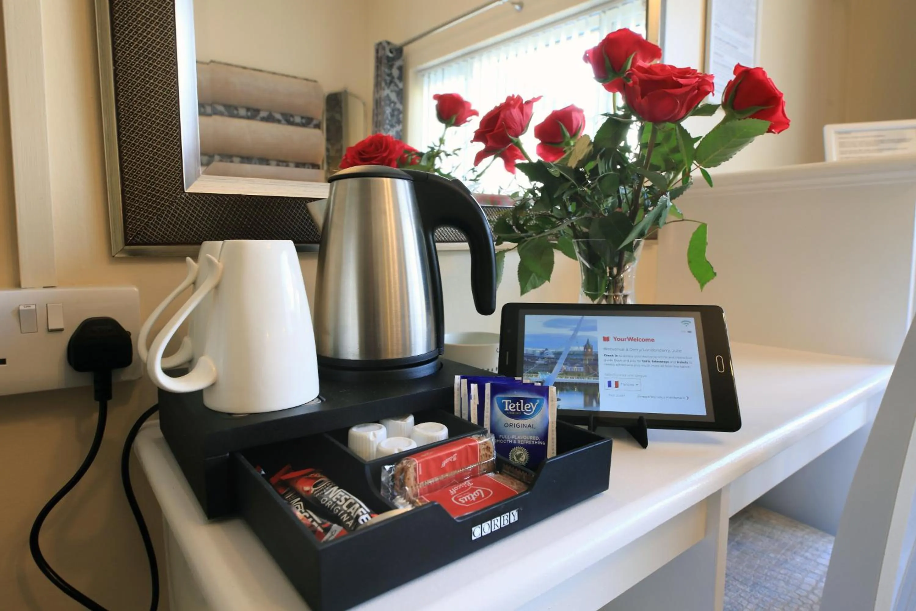 Coffee/tea facilities in Elagh View Bed & Breakfast