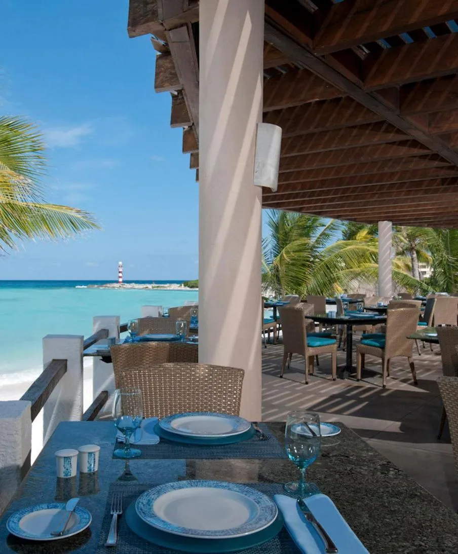 Restaurant/places to eat in Grand Fiesta Americana Coral Beach Cancun - All Inclusive
