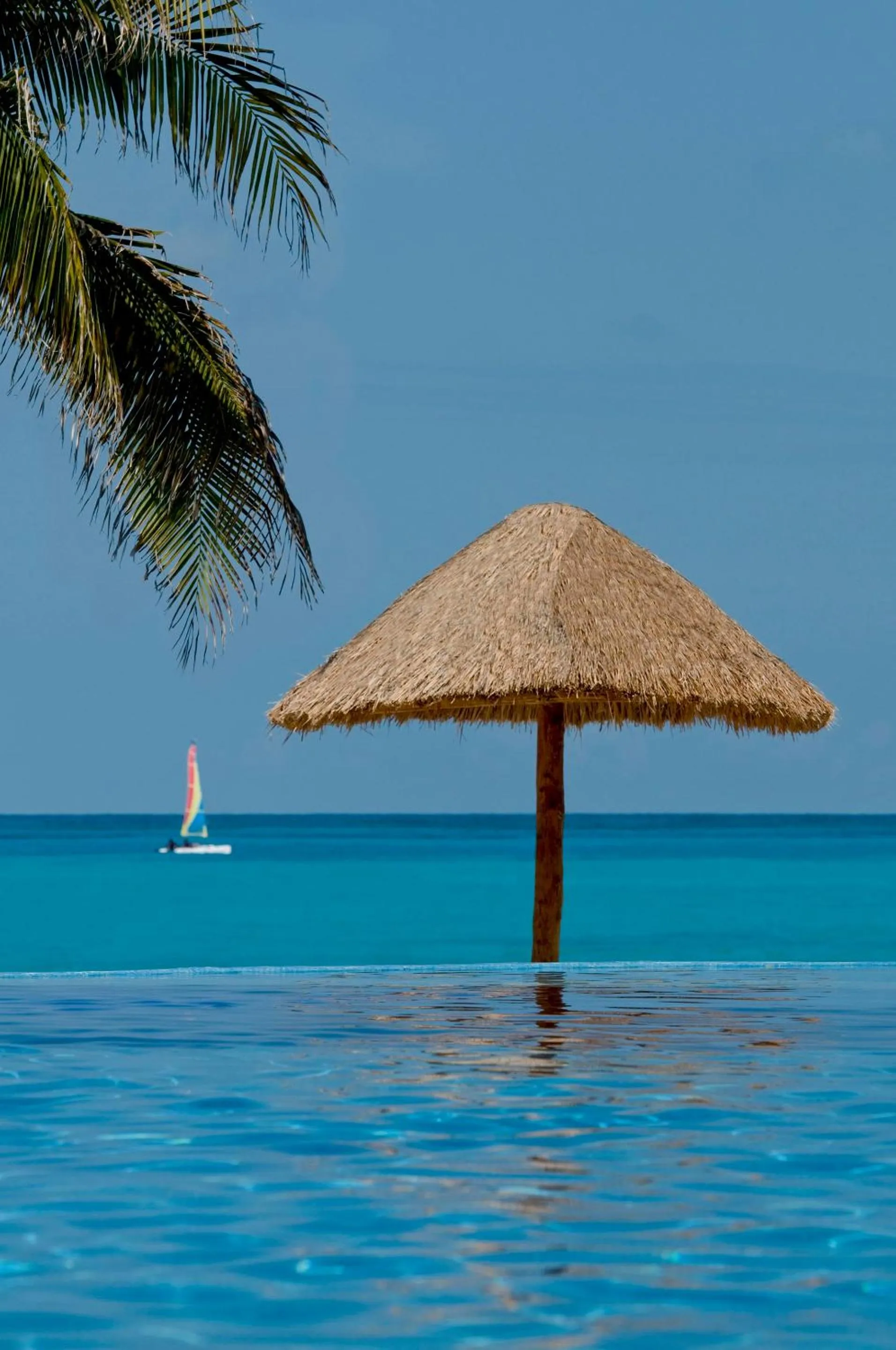 Swimming pool in Grand Fiesta Americana Coral Beach Cancun - All Inclusive