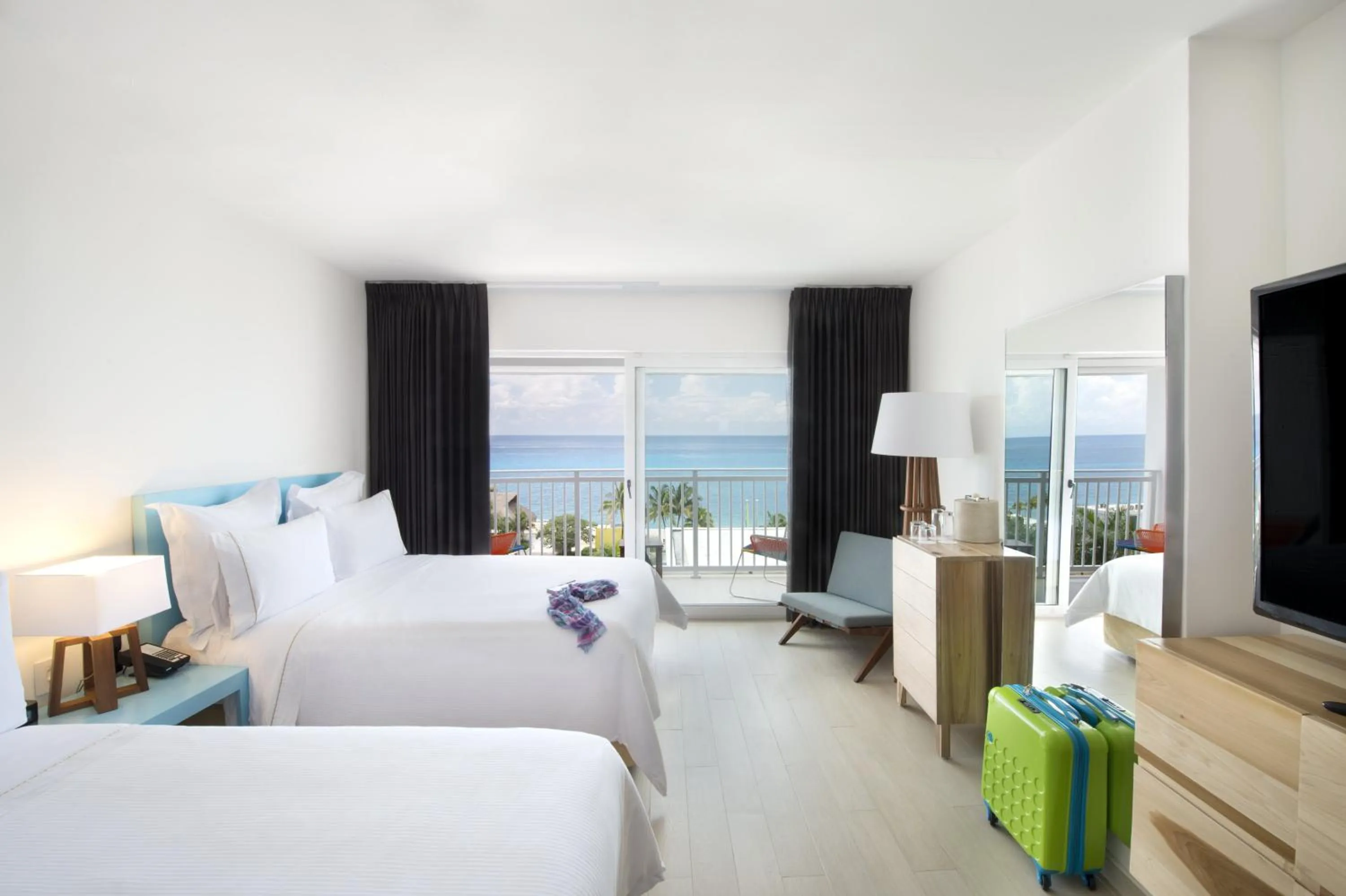 Photo of the whole room, Bed in Fiesta Americana Cozumel All Inclusive