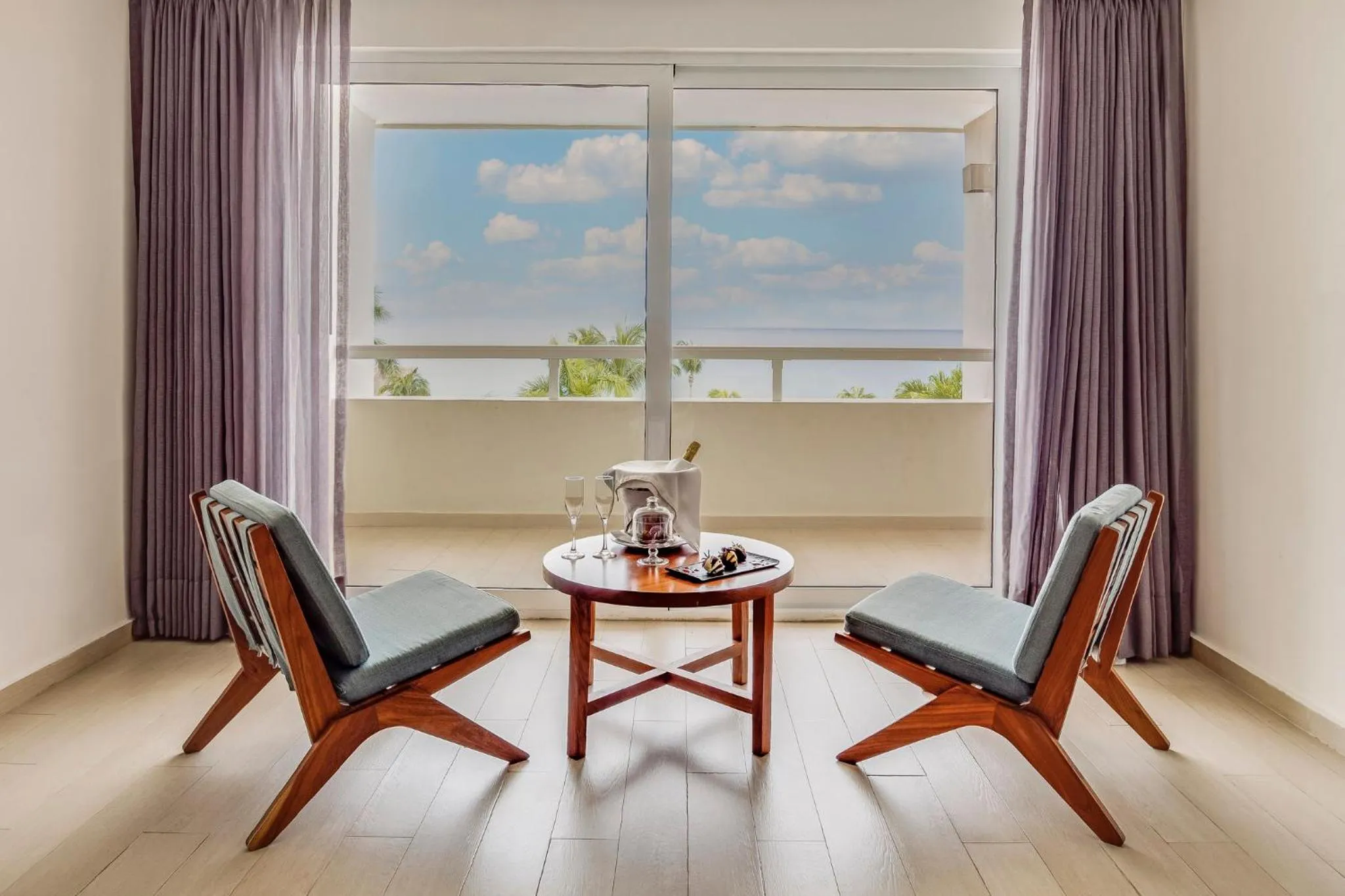 Bedroom in Fiesta Americana Cozumel All Inclusive