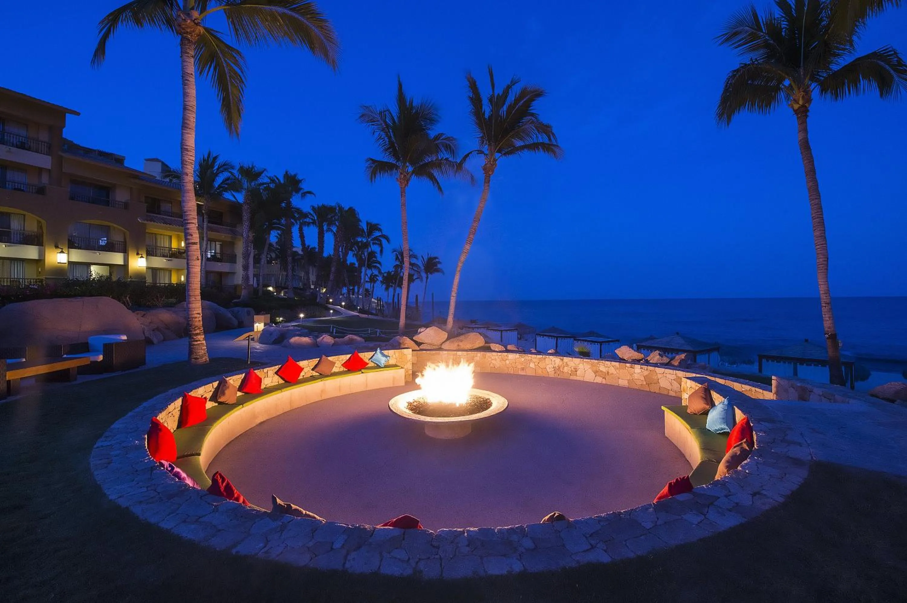 Lounge or bar in Grand Fiesta Americana Los Cabos All Inclusive Golf & Spa