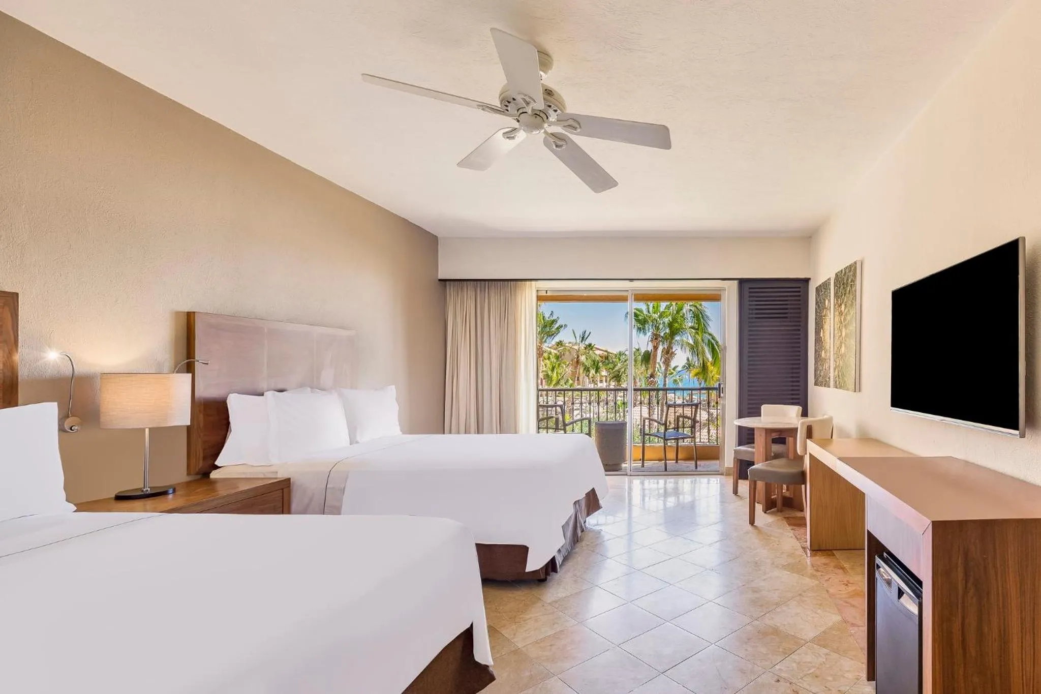 Photo of the whole room, Bed in Grand Fiesta Americana Los Cabos All Inclusive Golf & Spa