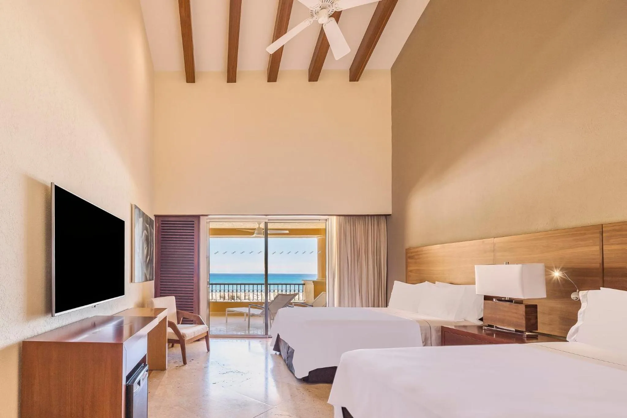 Bedroom, Bed in Grand Fiesta Americana Los Cabos All Inclusive Golf & Spa