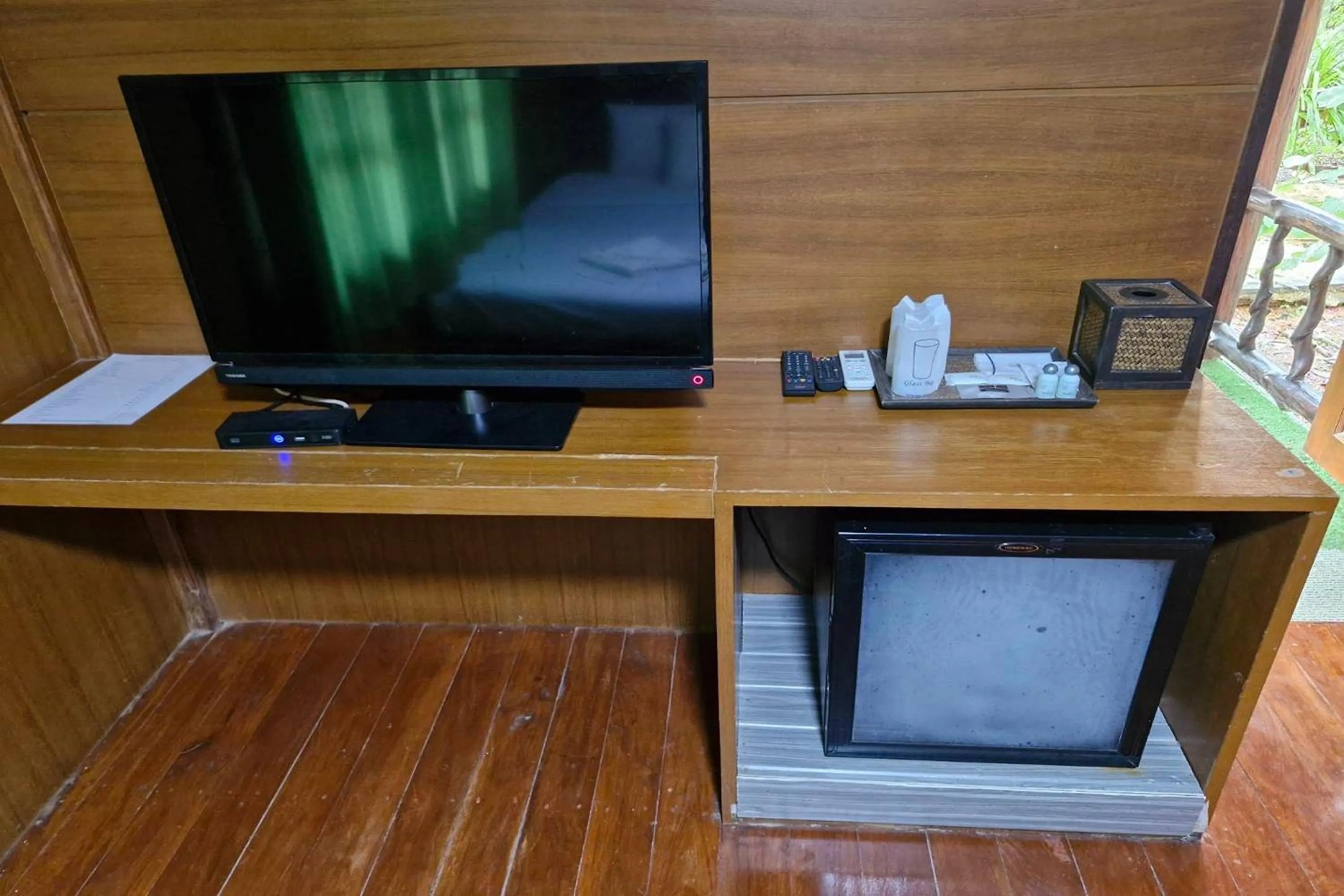 TV and multimedia in Tontarn Resort and Spa