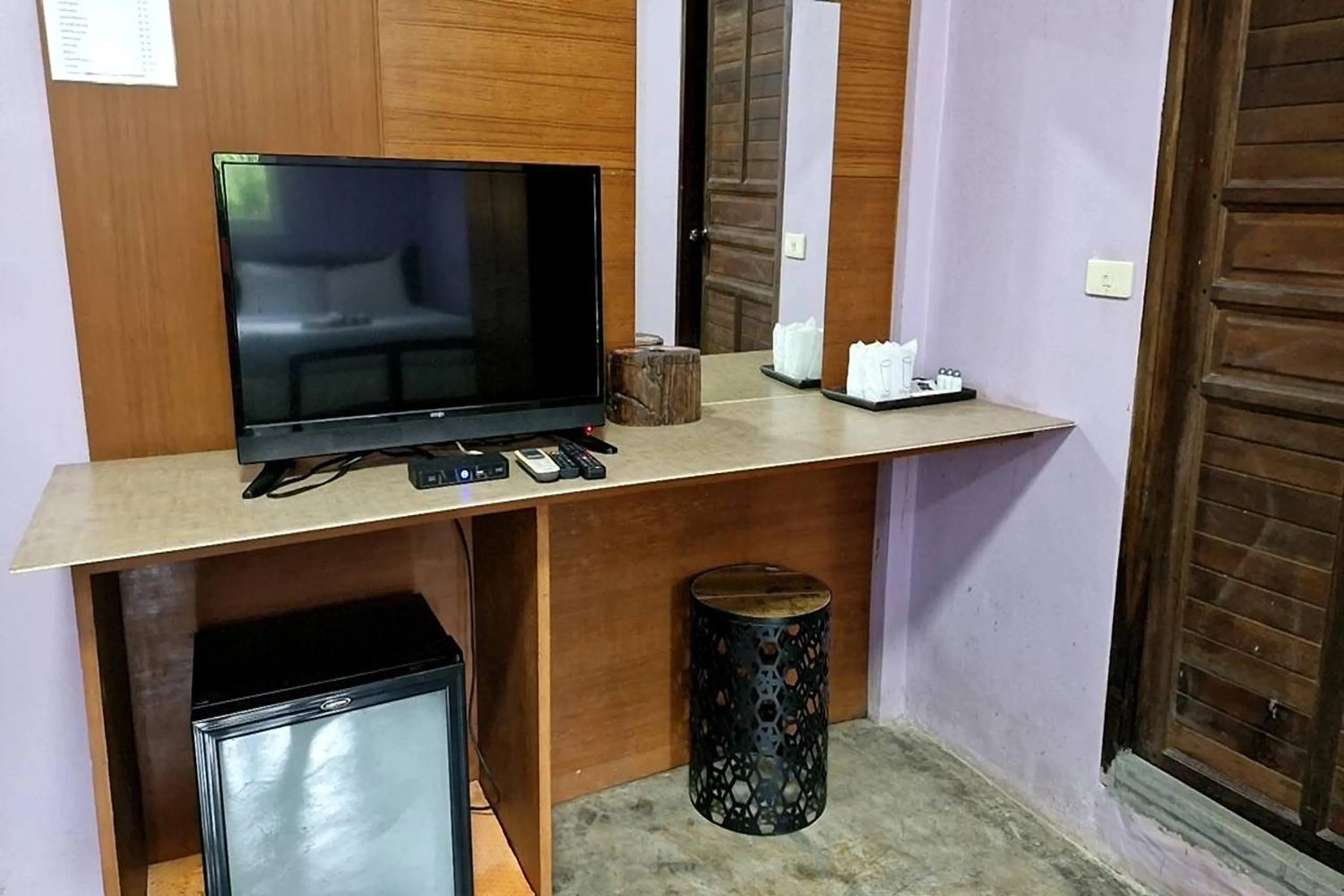 TV and multimedia in Tontarn Resort and Spa