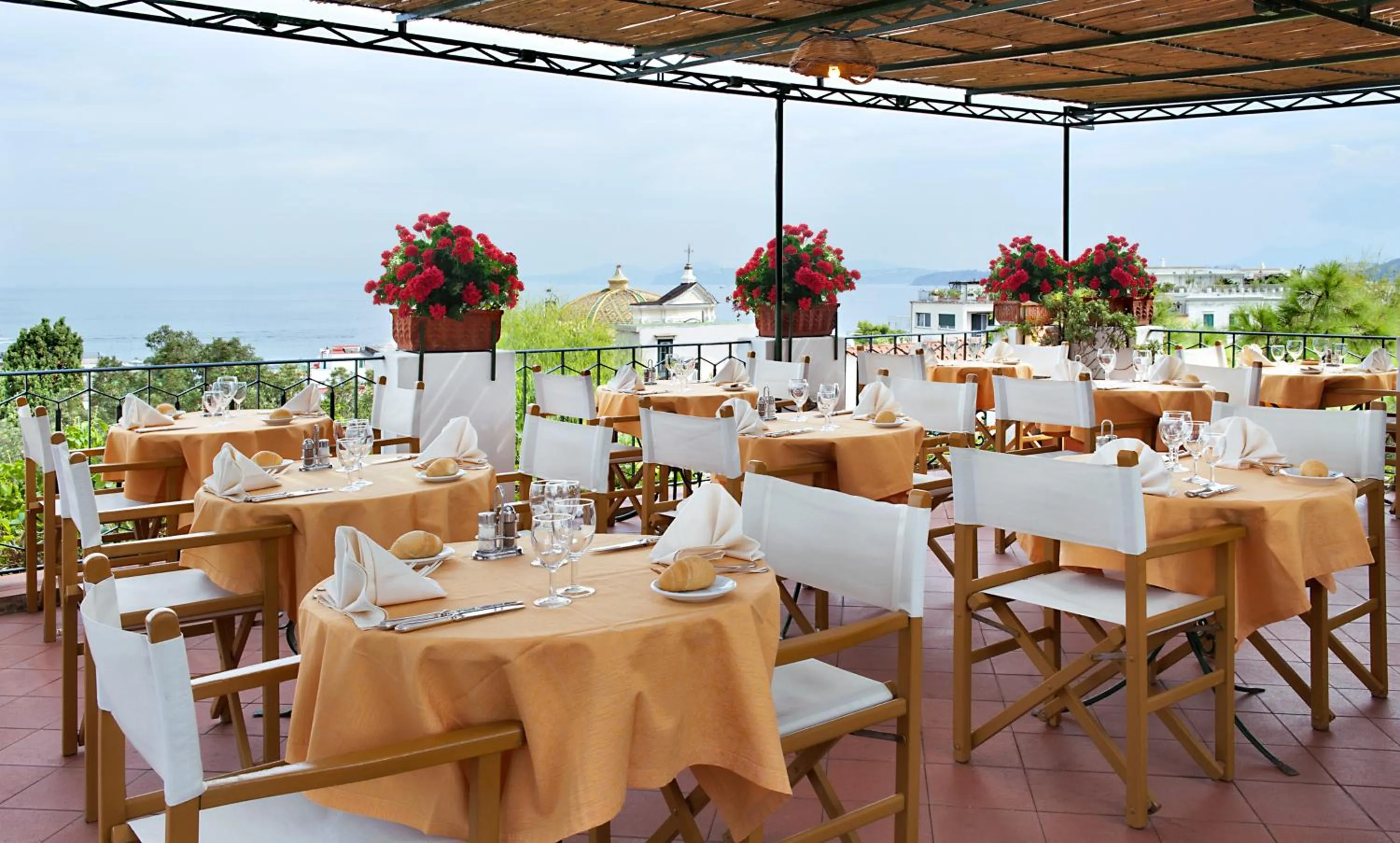 Restaurant/places to eat in Hotel La Villarosa Terme