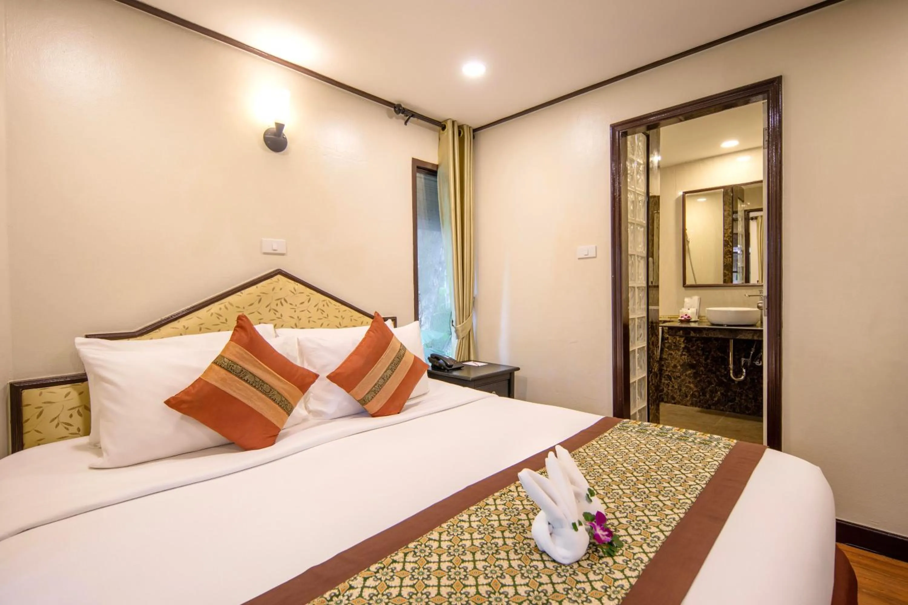Bedroom, Bed in Princess Kamala Beachfront Hotel - SHA Extra Plus