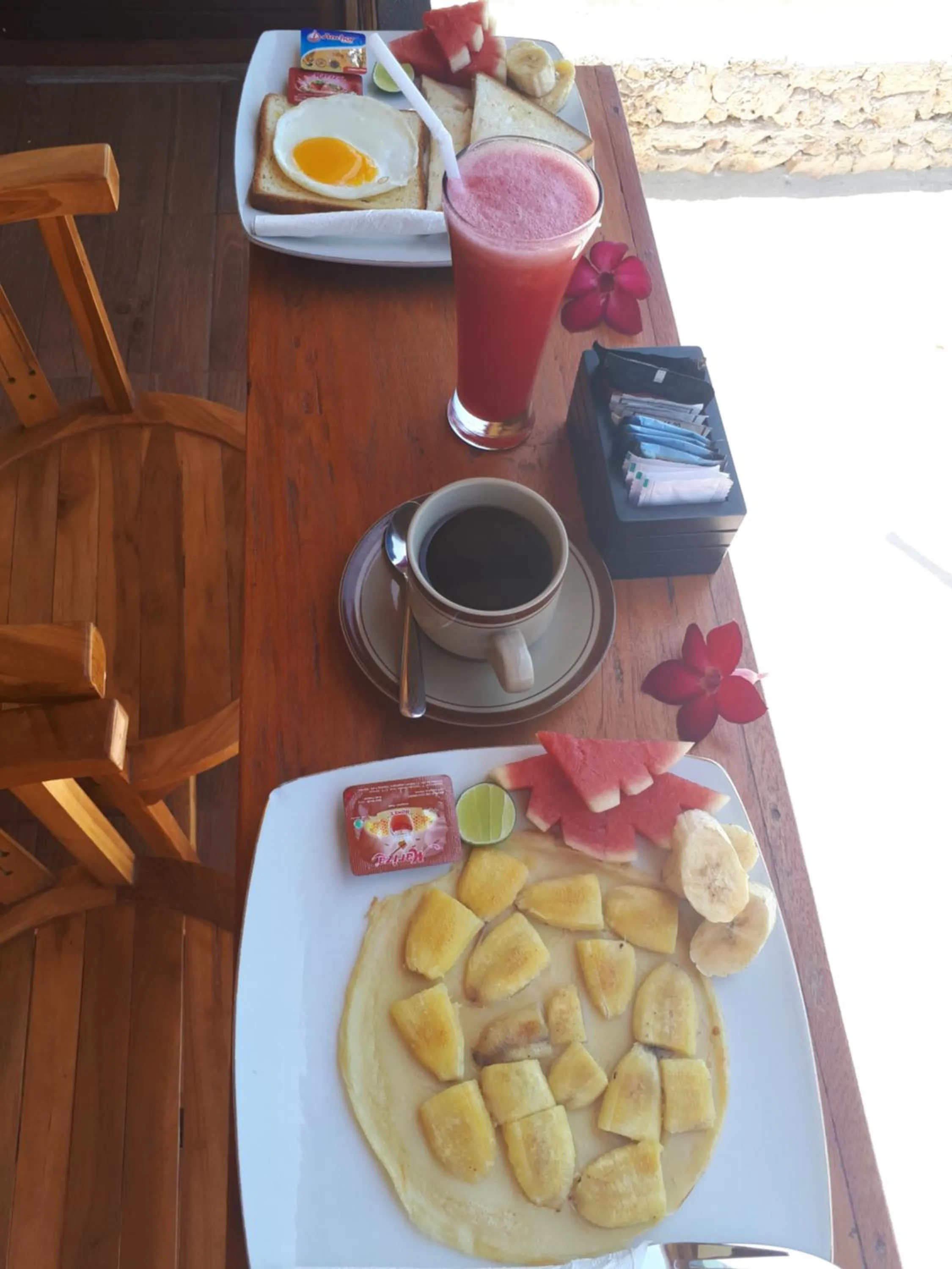 Breakfast in Double'A beach house
