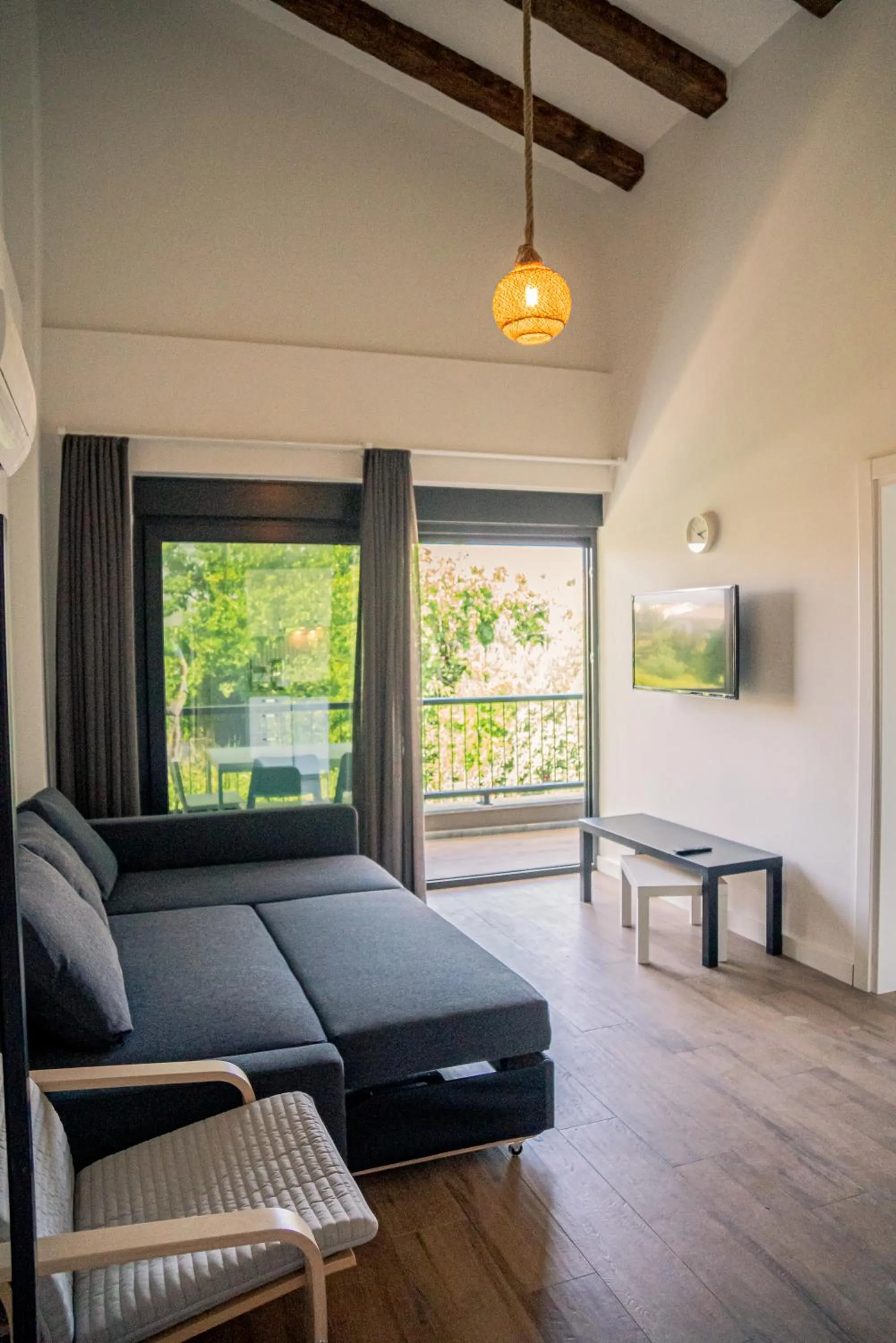 TV and multimedia in Camyuva Beach Hotel