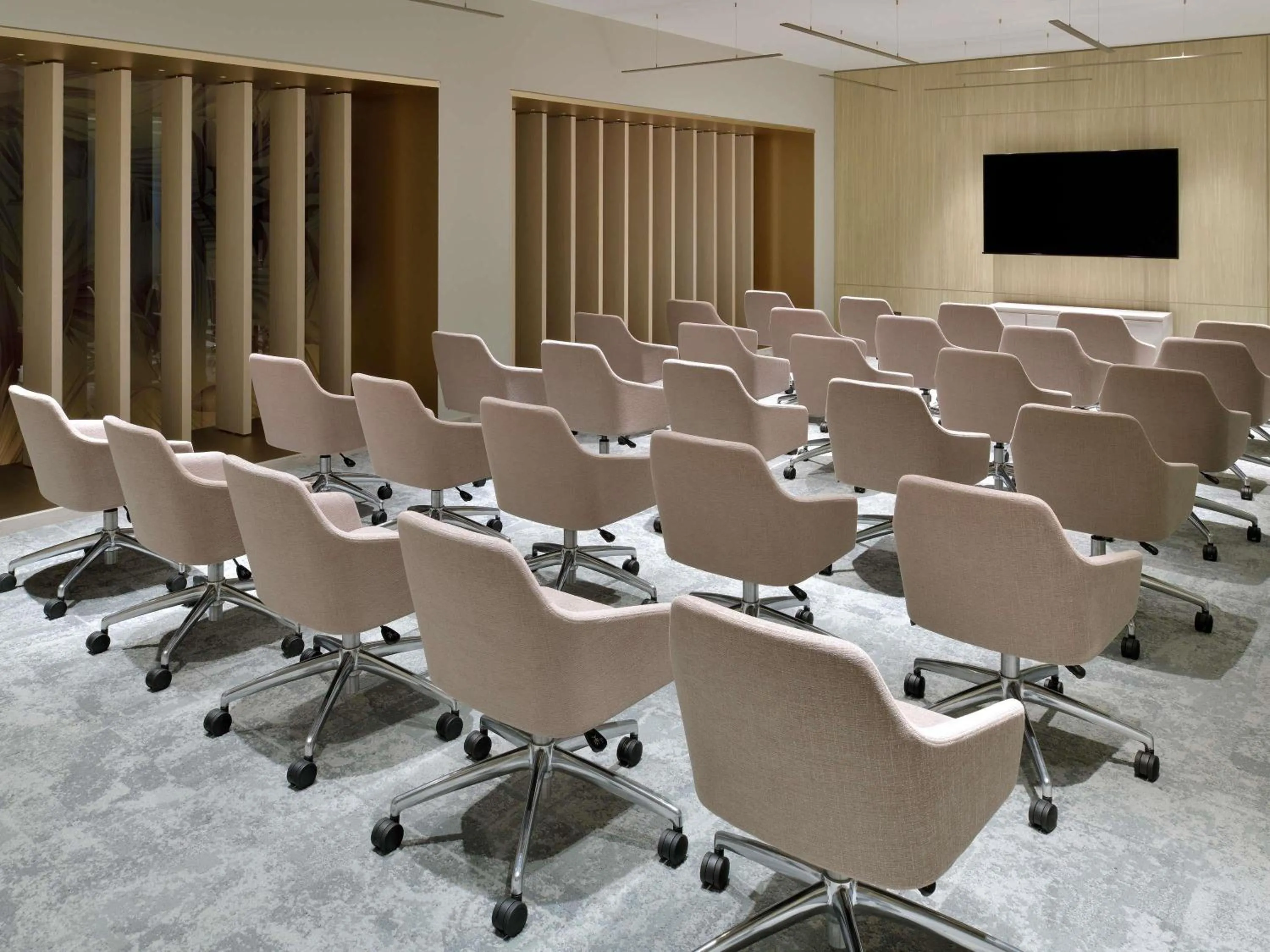 Meeting/conference room in Mövenpick Hotel Tahlia Jeddah