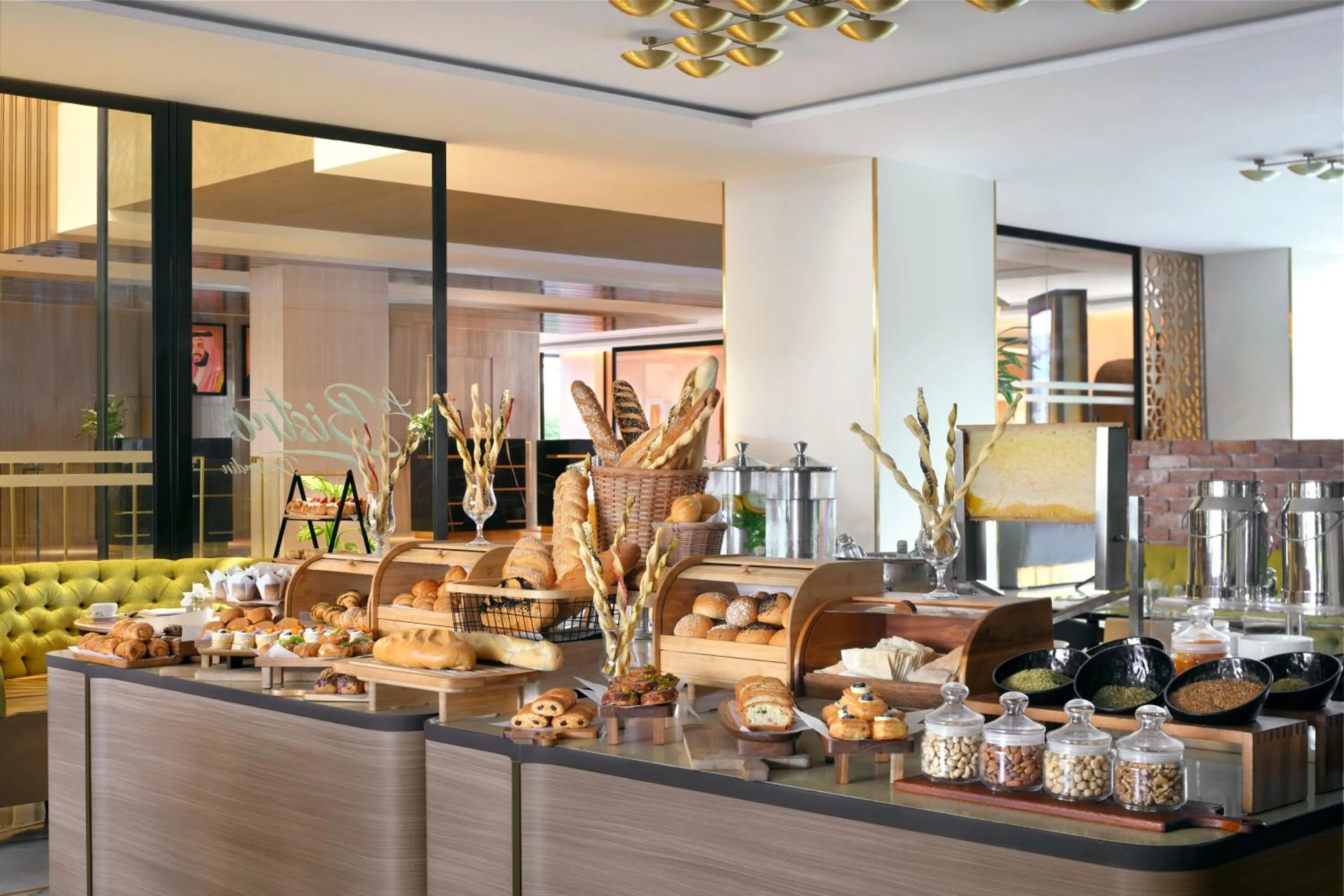 Breakfast in Mövenpick Hotel Tahlia Jeddah