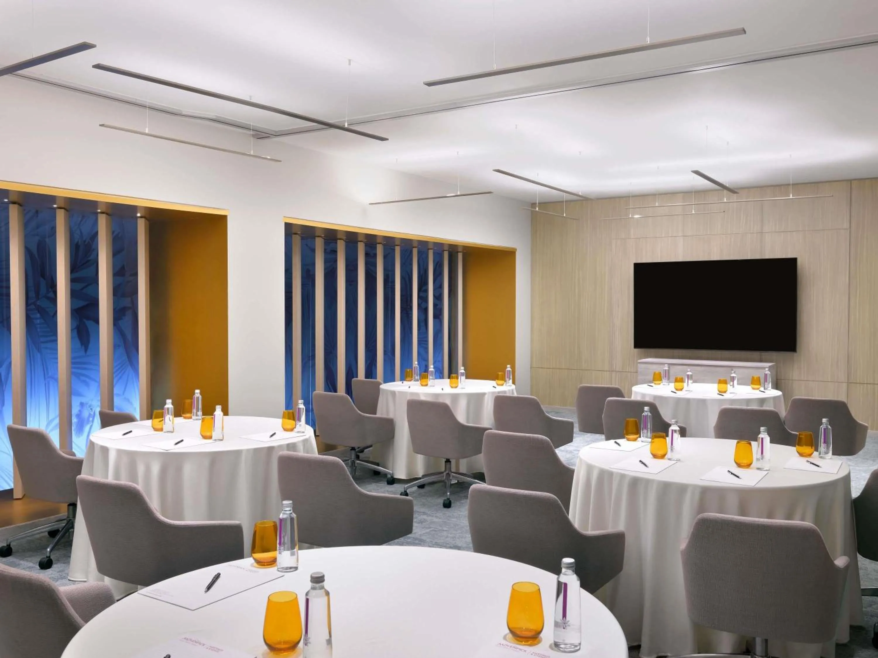Meeting/conference room in Mövenpick Hotel Tahlia Jeddah